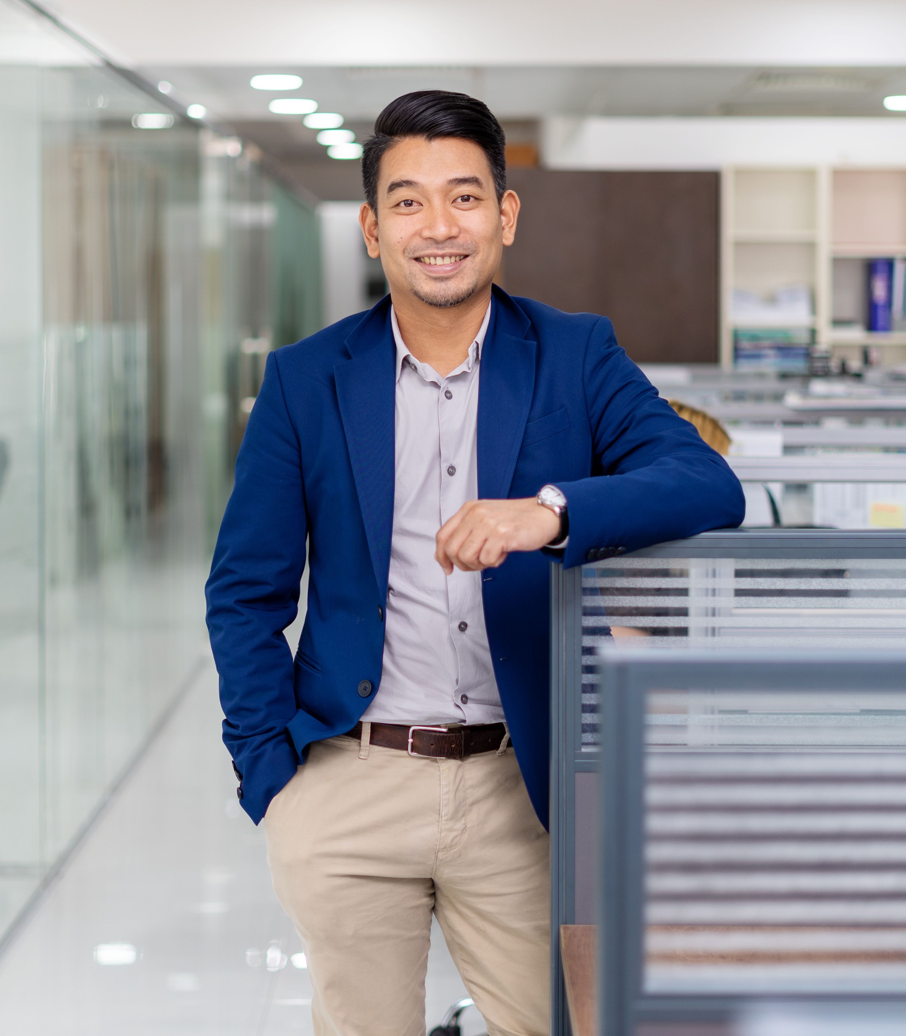 Alberto Baluyot -  Exclusivelinks