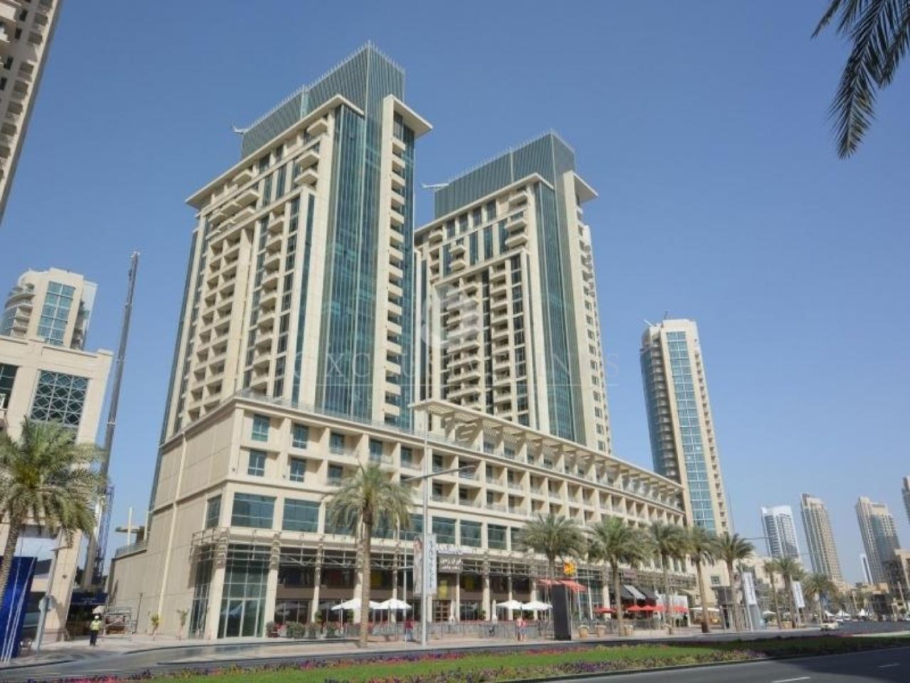 Boulevard Central Towers - Exclusive Links