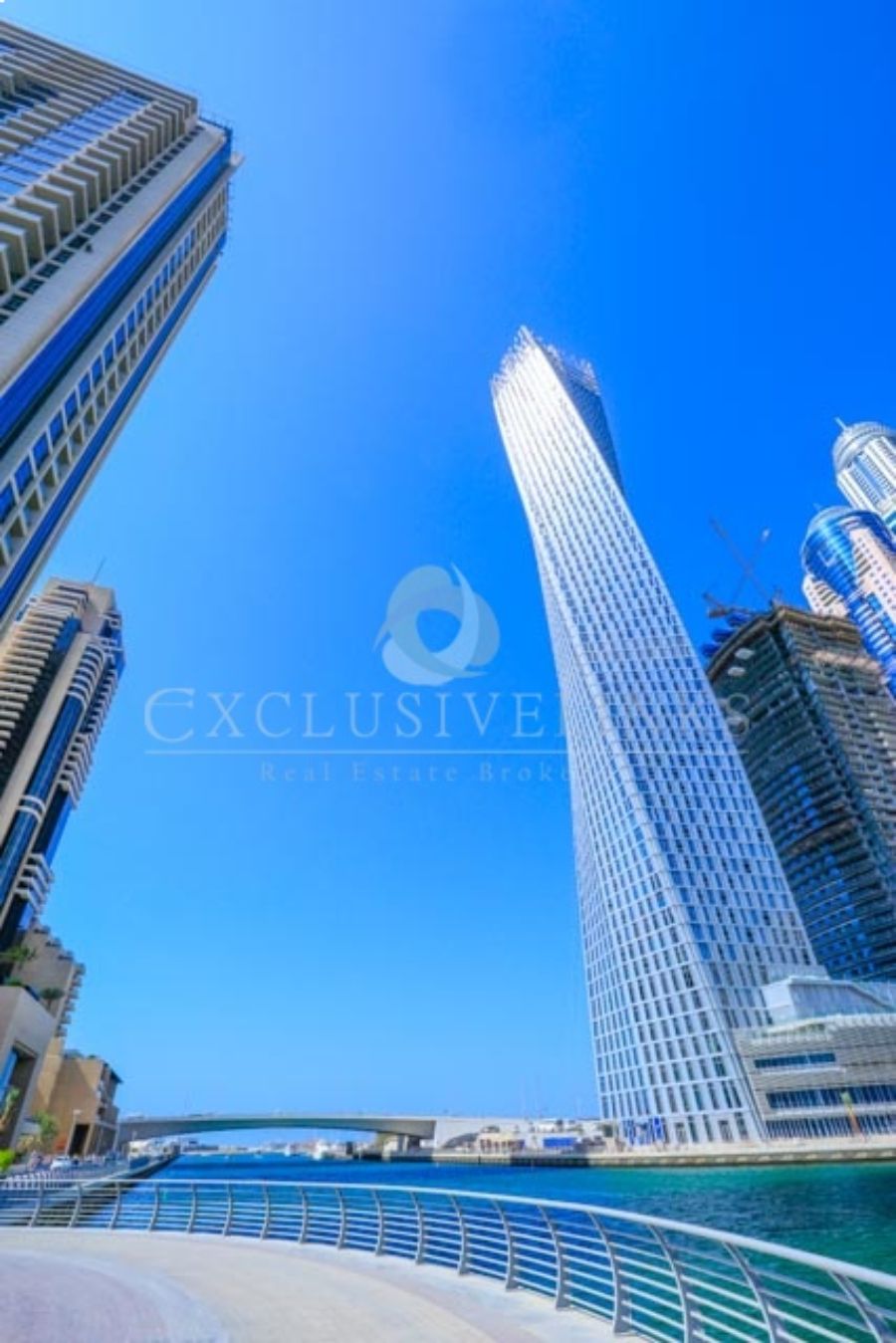 Cayan Tower - Exclusive Links