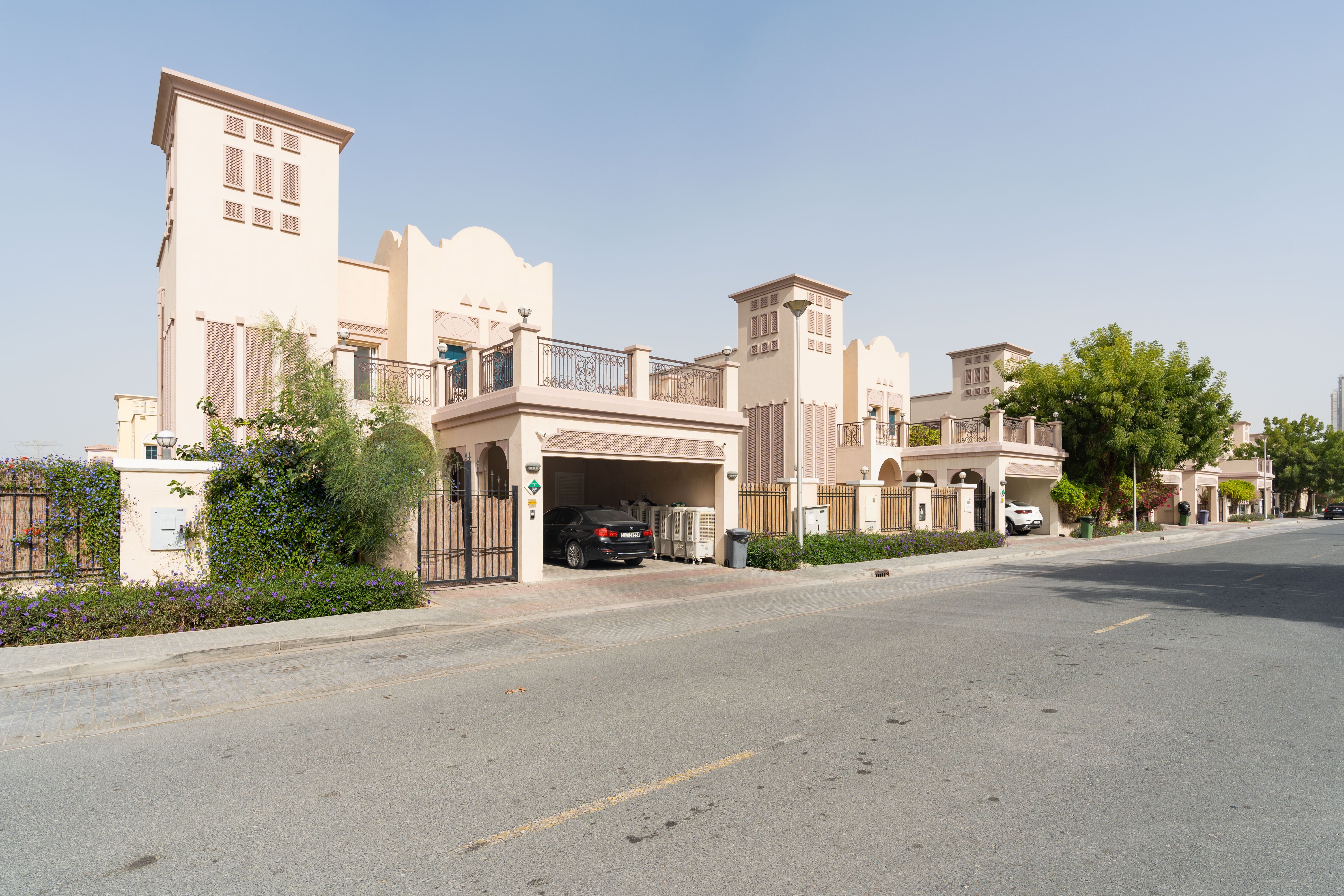 Jumeirah Village Triangle - Exclusivelinks