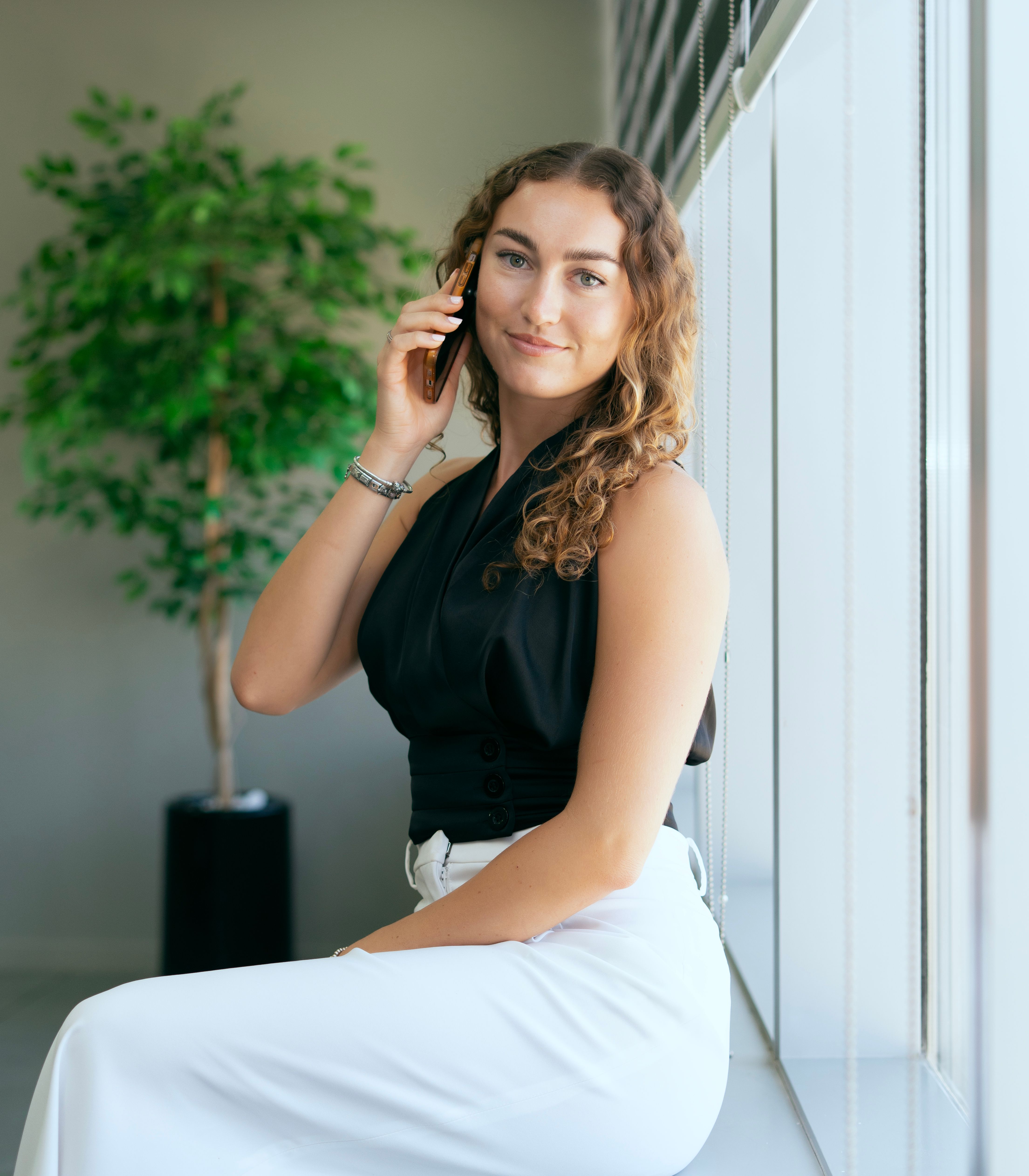 Kathryn Taylor -  Exclusivelinks