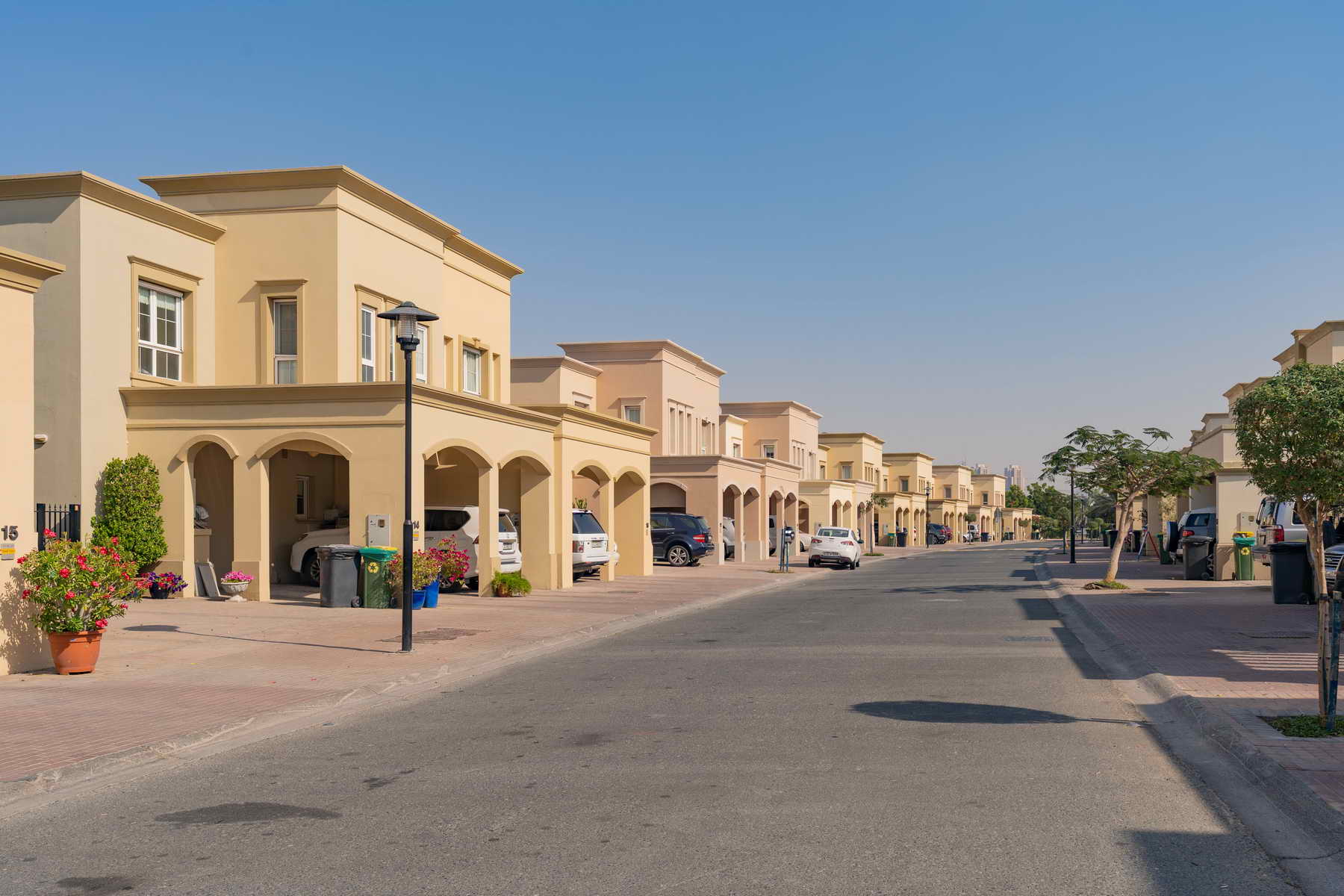 The Springs - Exclusivelinks