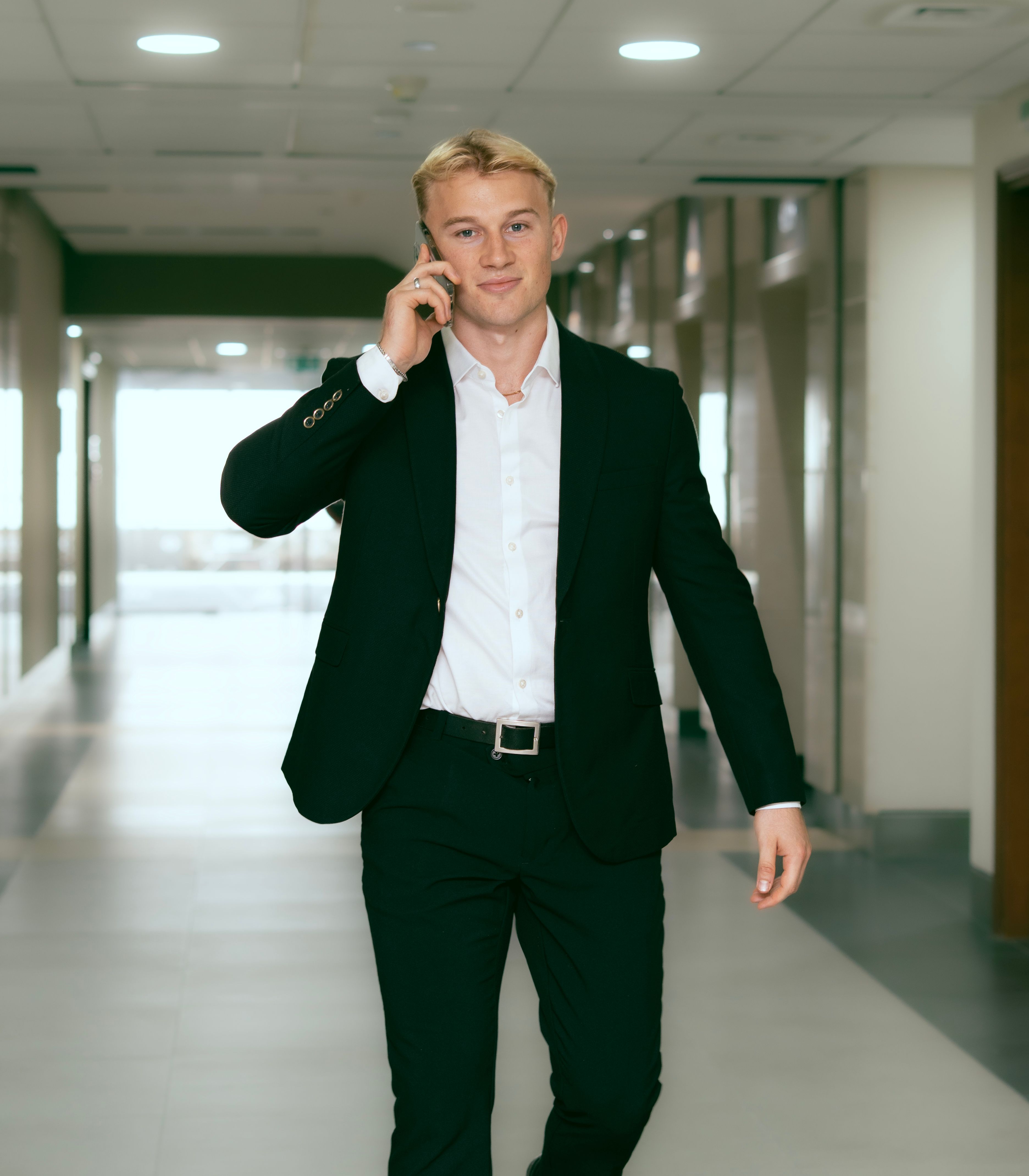 Andrew Fraser Tweedie -  Exclusivelinks