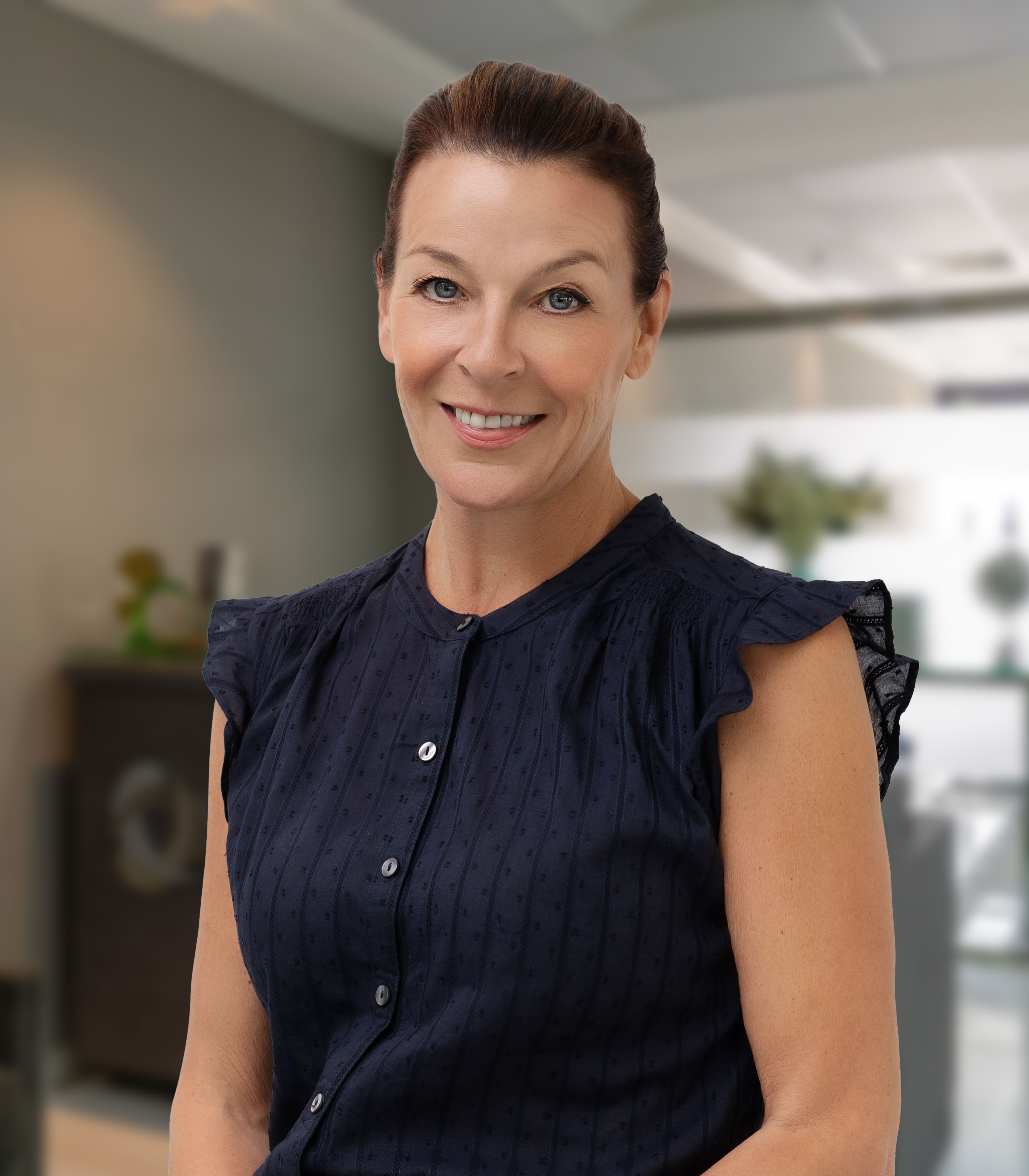 Sarah Watmore -  Exclusivelinks