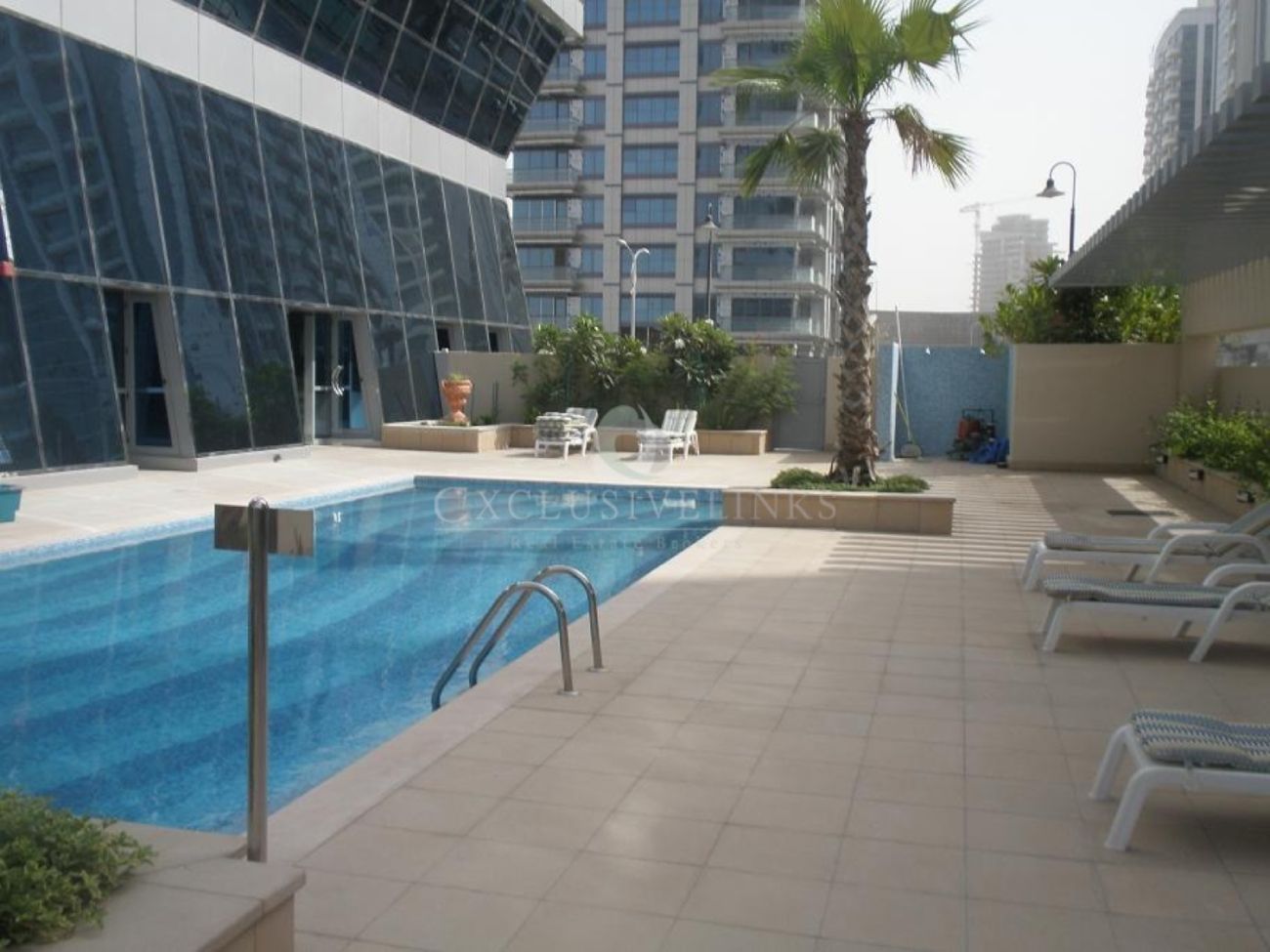 The diamond poolsitting - Exclusive Links - Exclusive Links