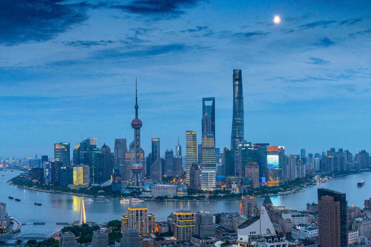 Where Smart Money Is Moving During Global Uncertainty - Exclusive Links