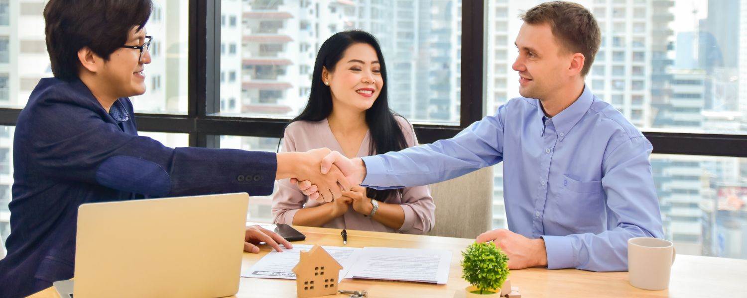 <span id="docs-internal-guid-e49c2077-7fff-a884-c264-7a918346d70a"></span>
<span id="docs-internal-guid-9512e6dd-7fff-7305-5e52-966f2115289c">Mastering sales progression: A guide to smooth property transactions </span> - Exclusive Links