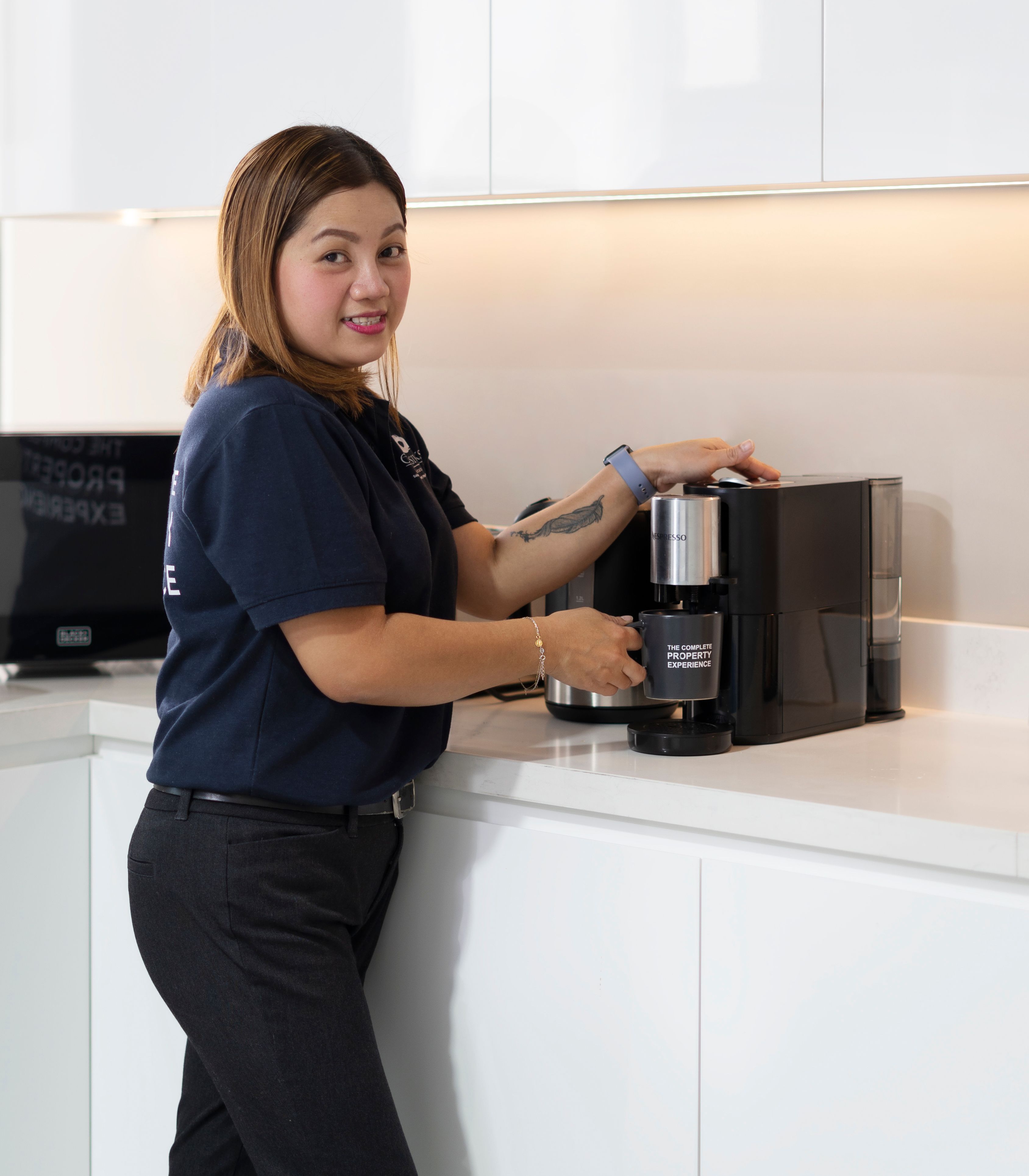 Rhea Manese  -  Exclusivelinks