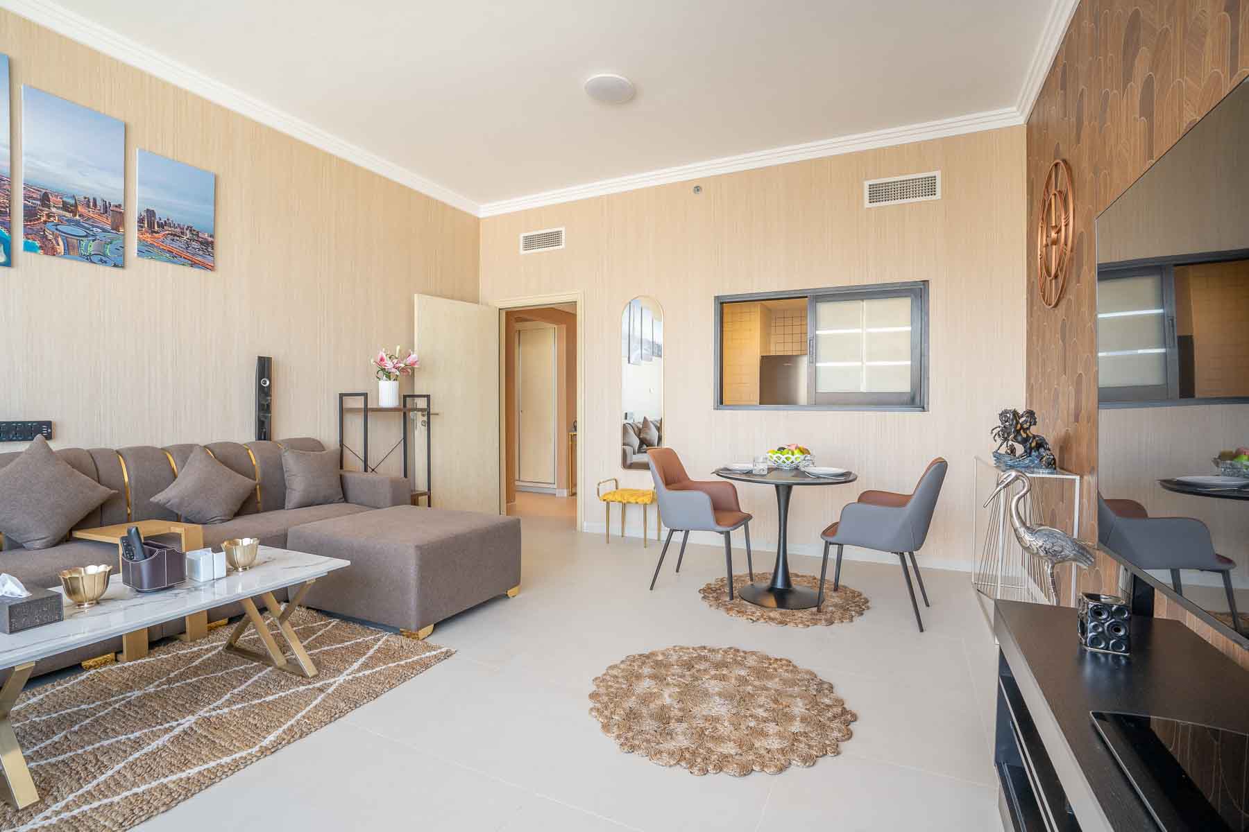 Beautiful Beach Front | Quaint I Best Location - Exclusive Links