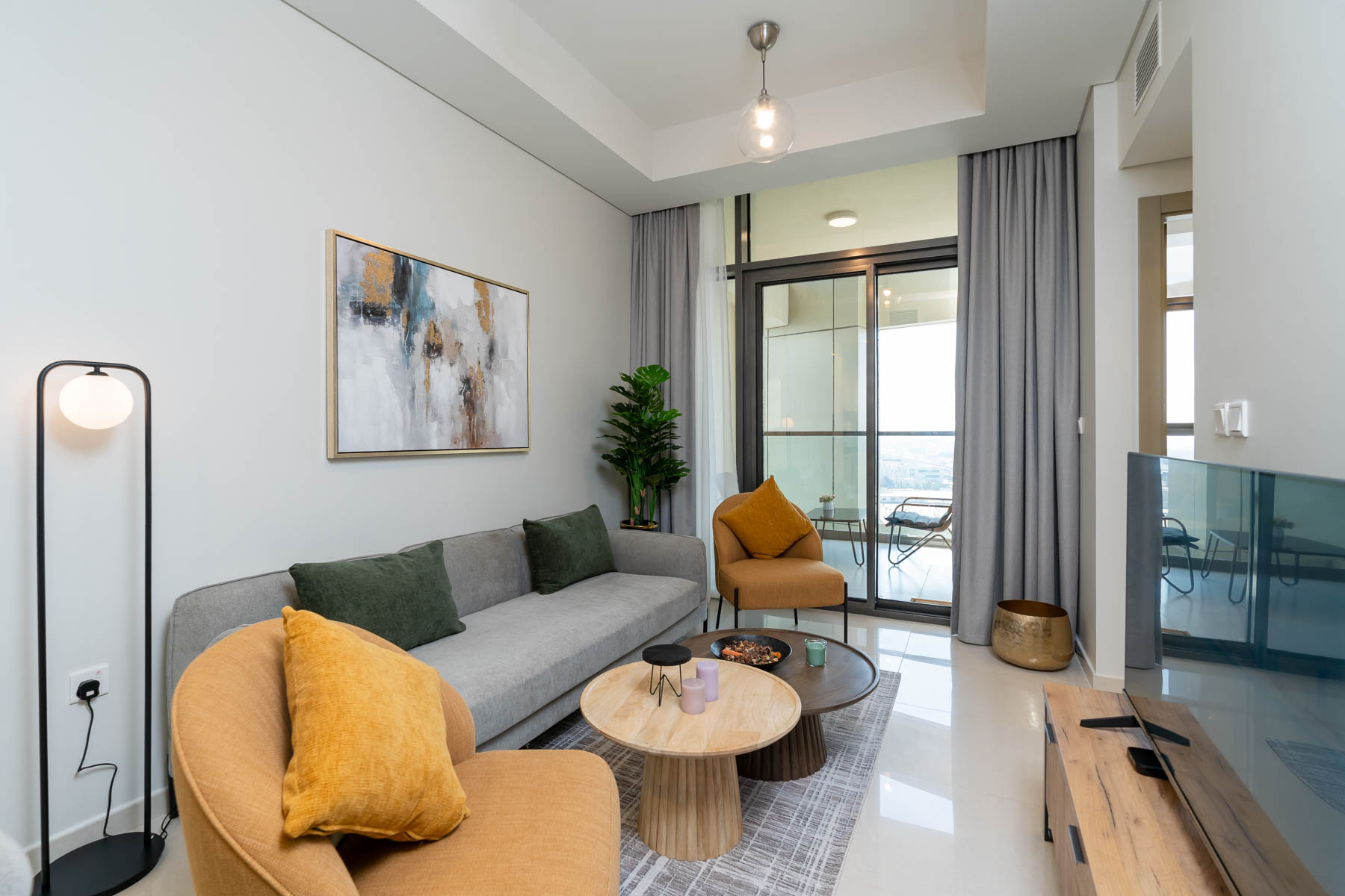 Prime Location | Furnished | Vacant - Exclusive Links