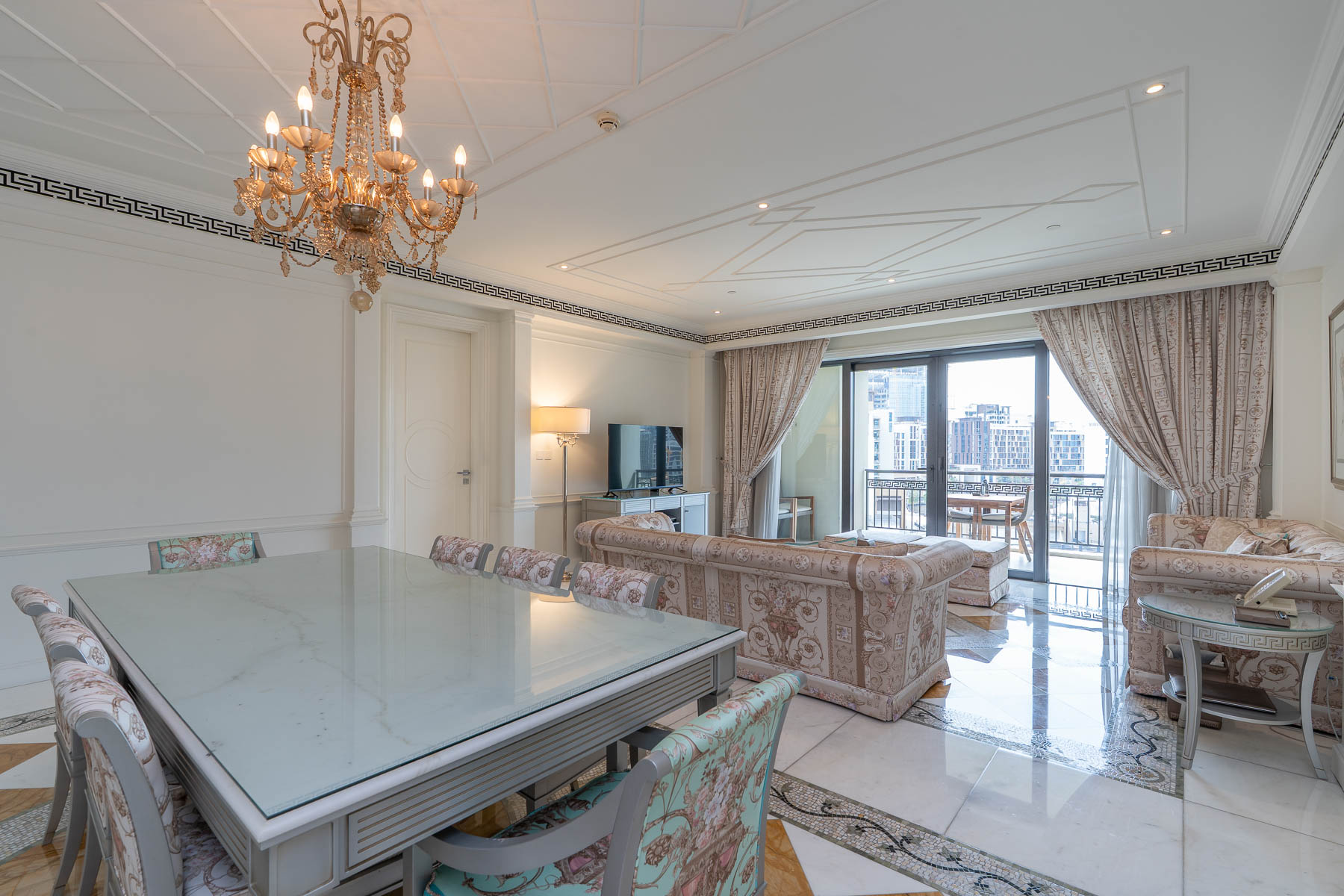 Luxury Living | Stunning Layout | Furnished - Exclusive Links