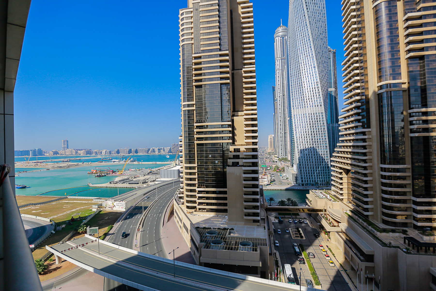 Exclusive | Sea/Marina Views | Prime Location - Exclusive Links