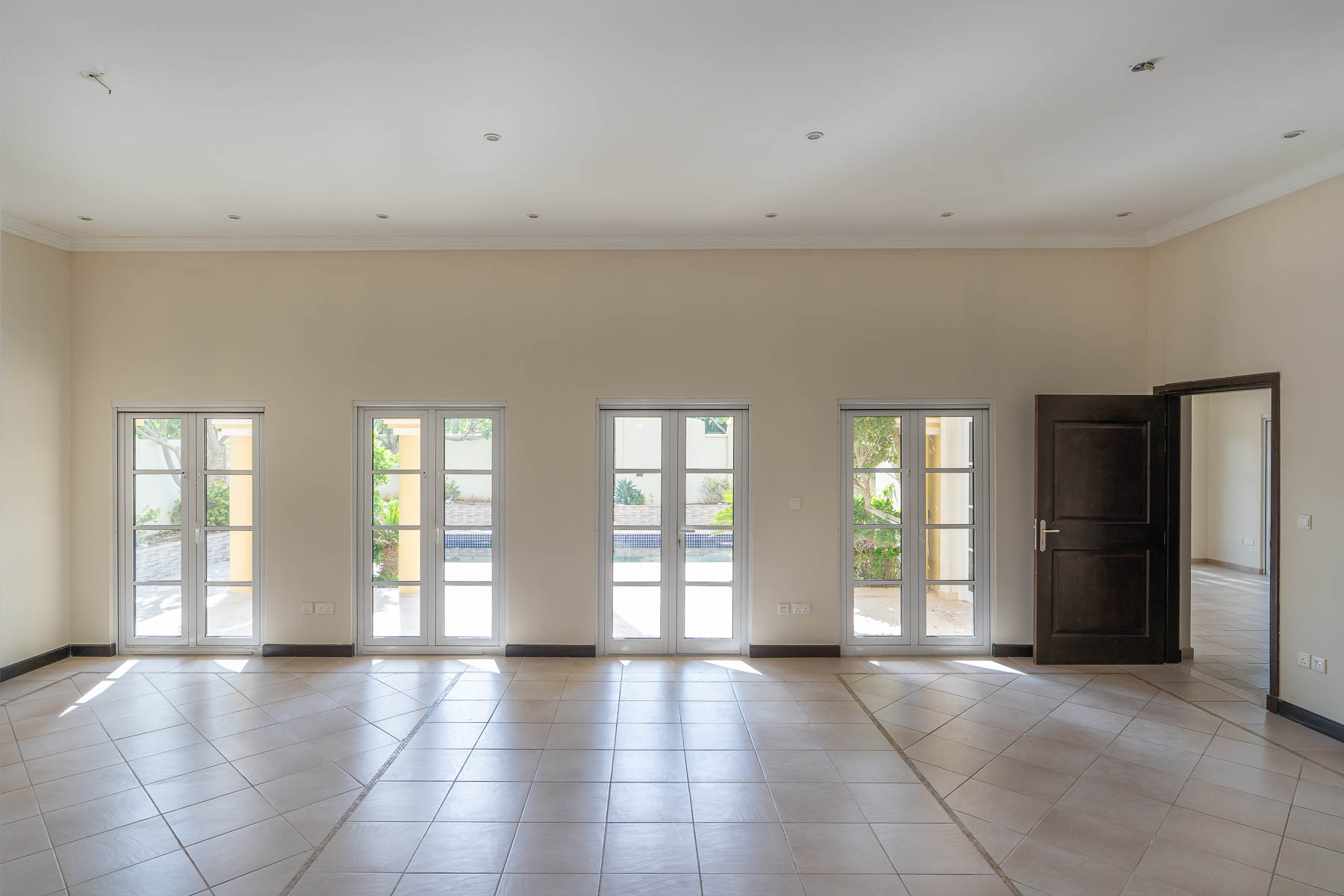 Cordoba | Single row | Tenanted - Exclusive Links