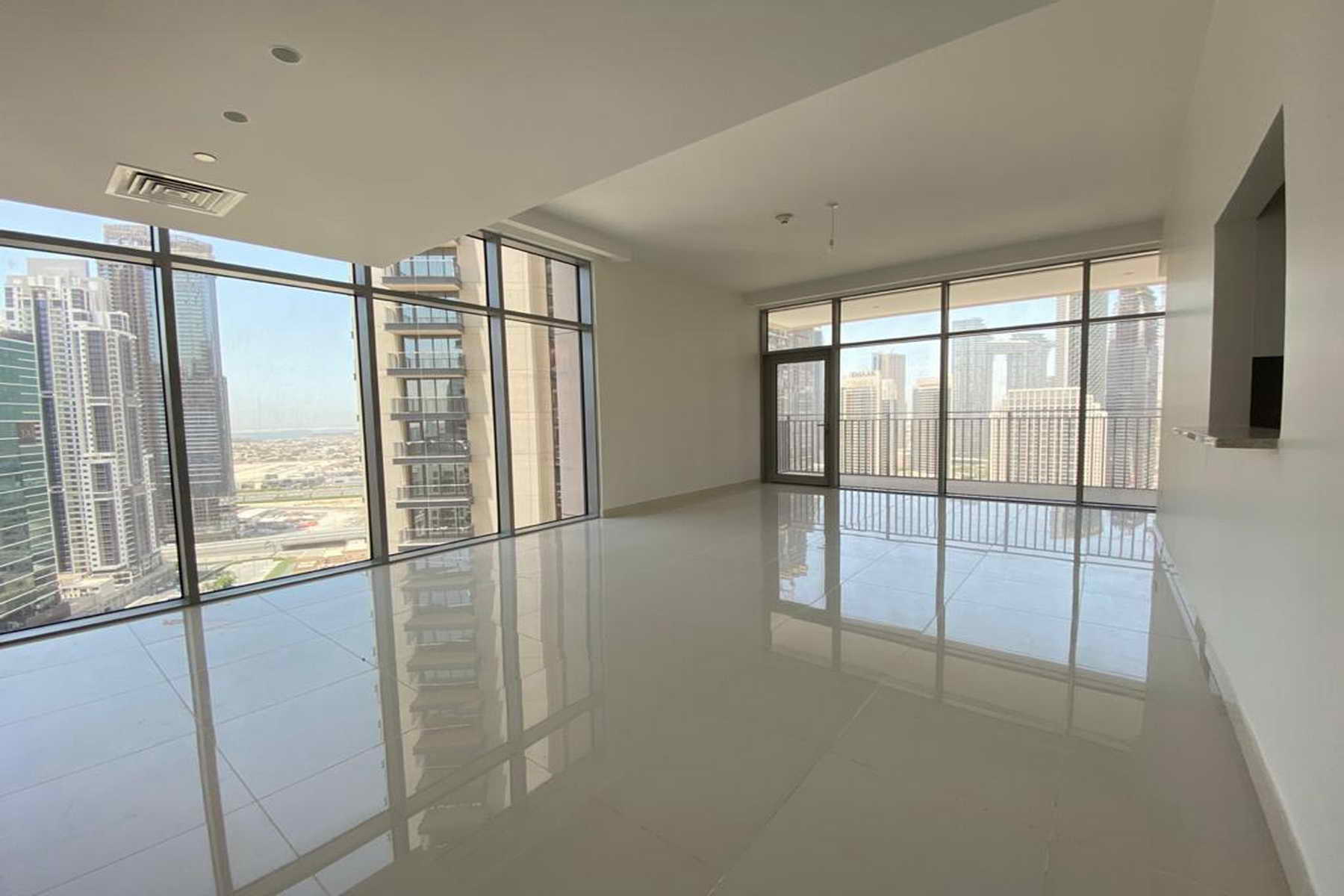 Best Layout | High Floor | Boulevard View - Exclusive Links