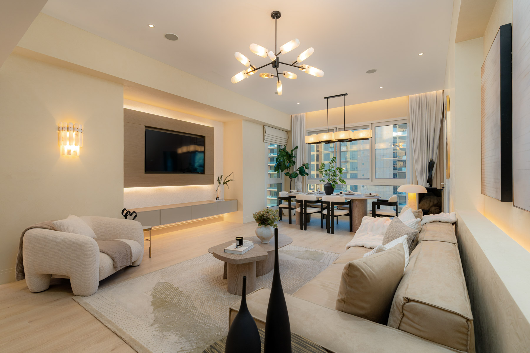 Exceptional Living Superbly Reconfigured Turnkey - Exclusive Links
