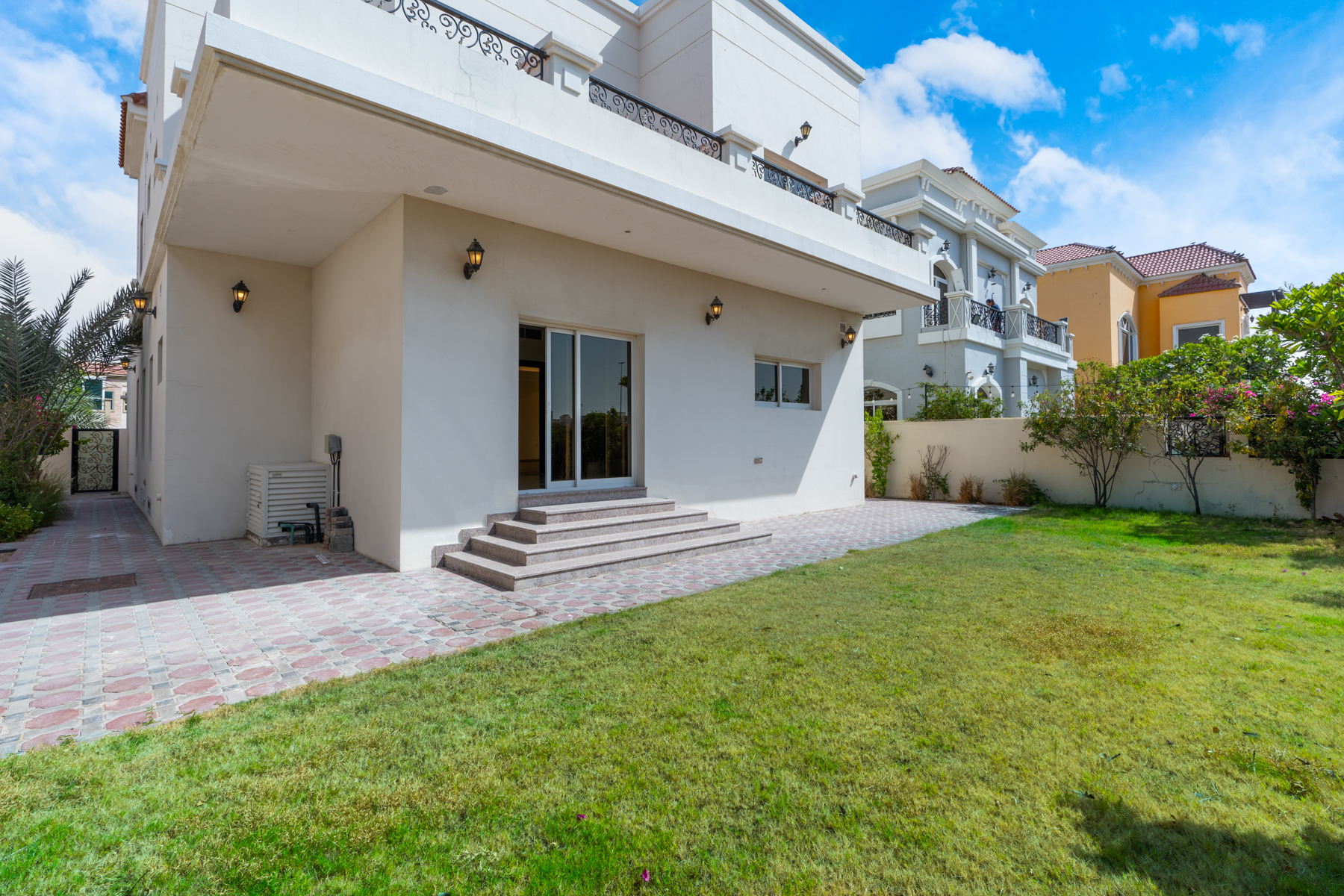 Custom-Built | Basement | Vacant - Exclusive Links