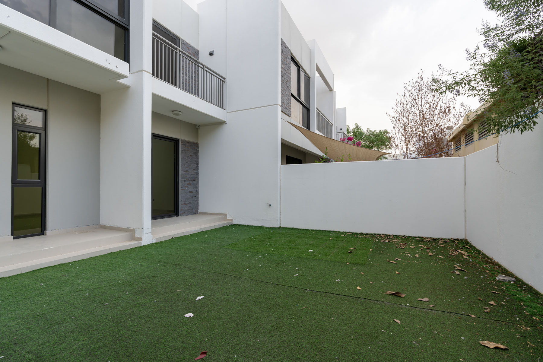 Stunning 3BR | Maid Room | Investment Opportunity - Exclusive Links