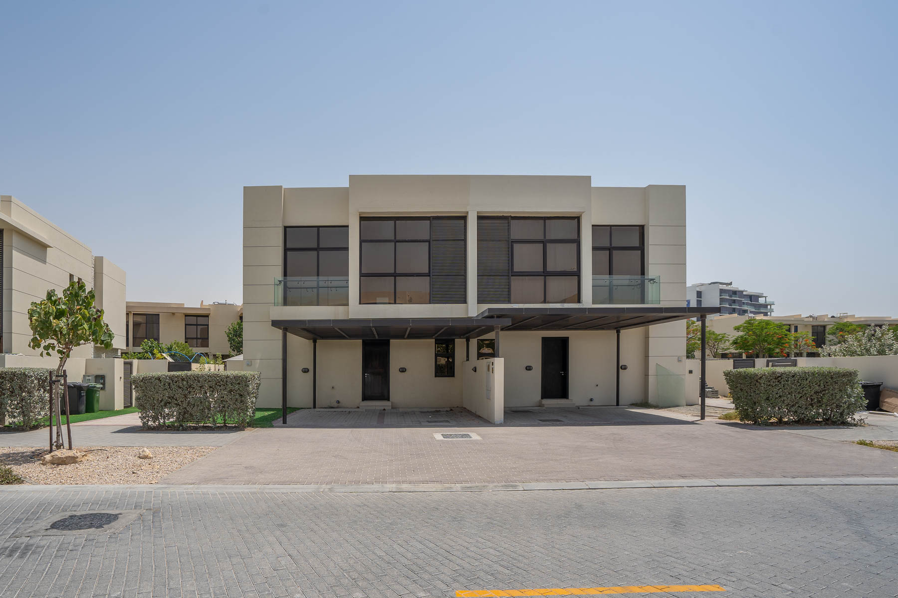 4 BR Villa For Sale | Type THH | Large Plot - Exclusive Links
