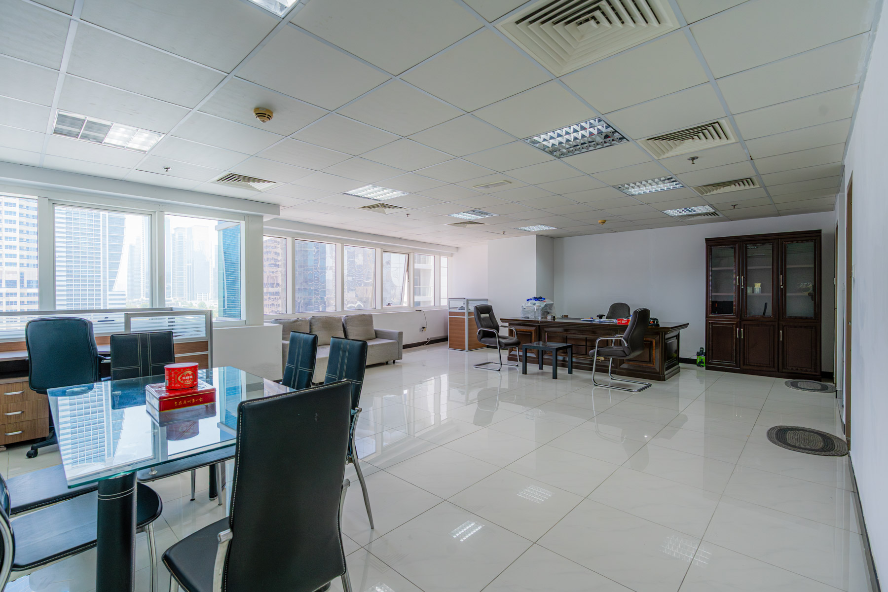 Furnished | Prime Location | Vacant - Exclusive Links