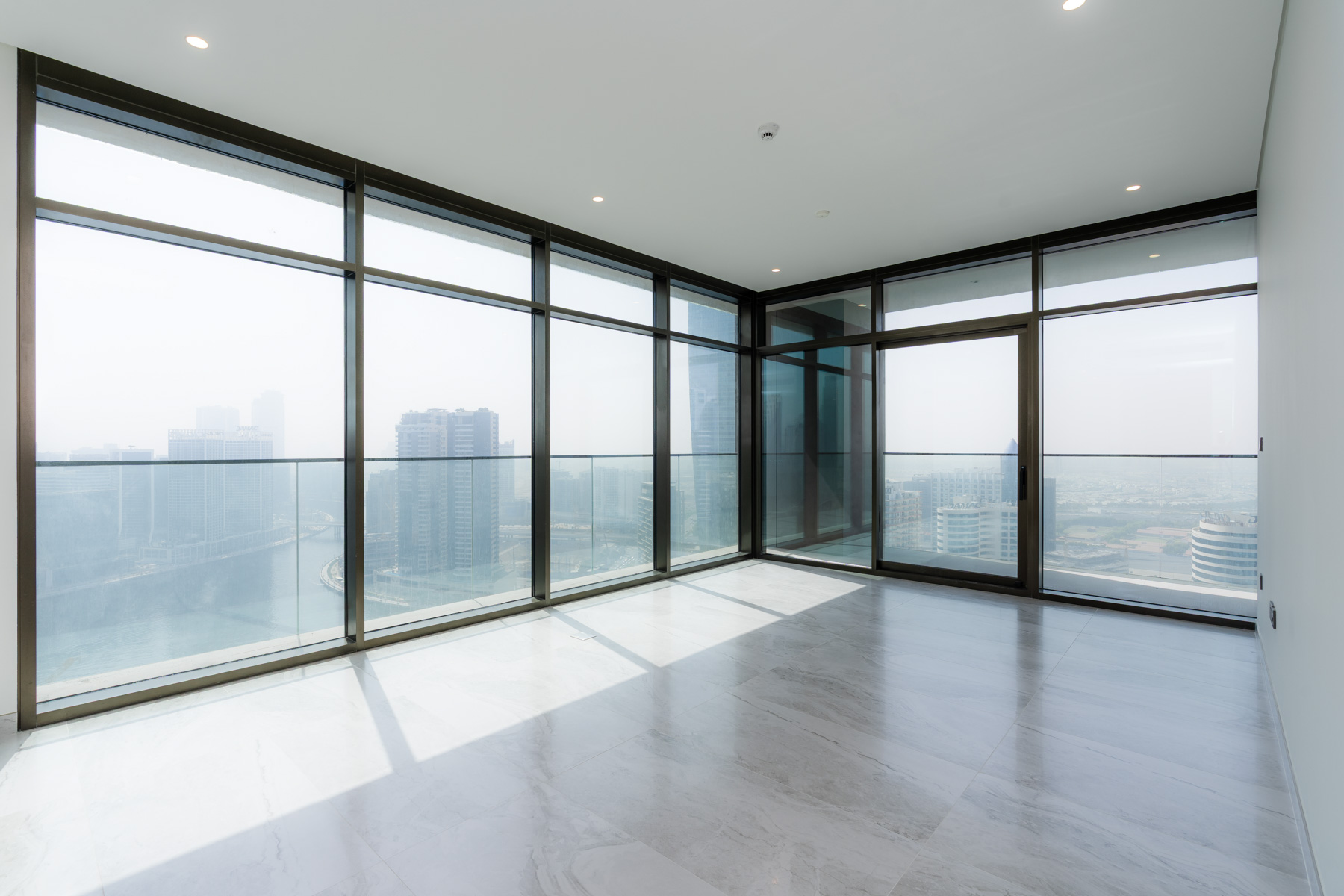 Prime Unit | Brand New  | Vacant | Canal View - Exclusive Links