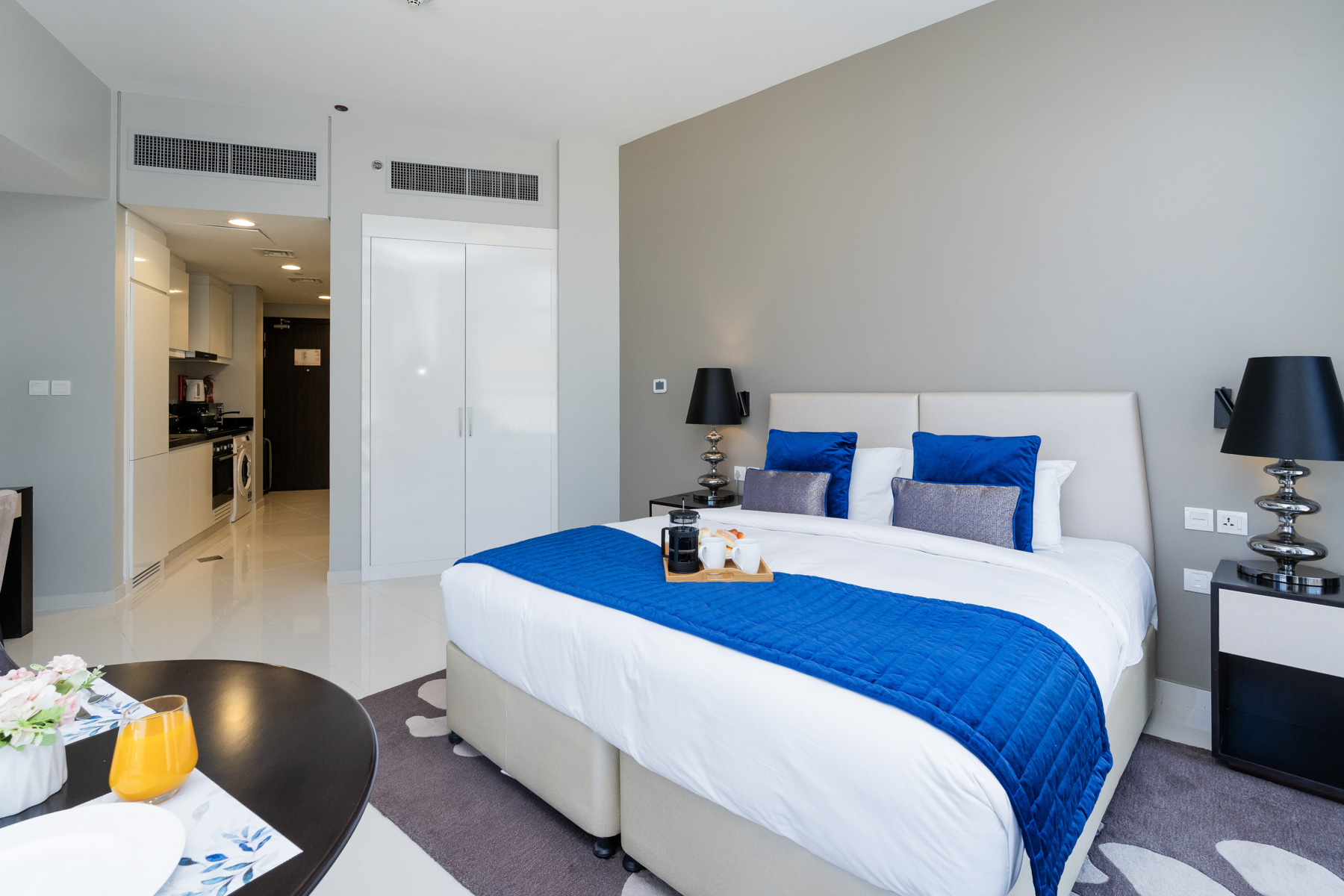 Corner Unit | Hotel Type | Fully Furnished - Exclusive Links