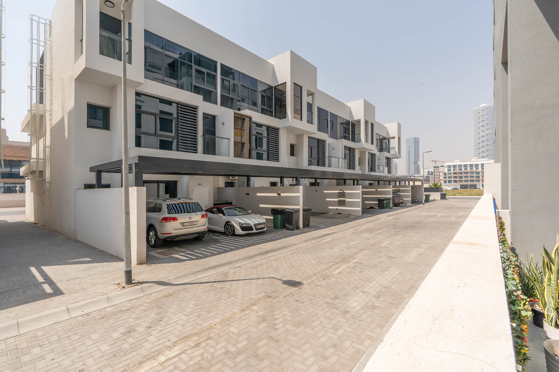 Rented | Great Layout | Best Price - Exclusive Links