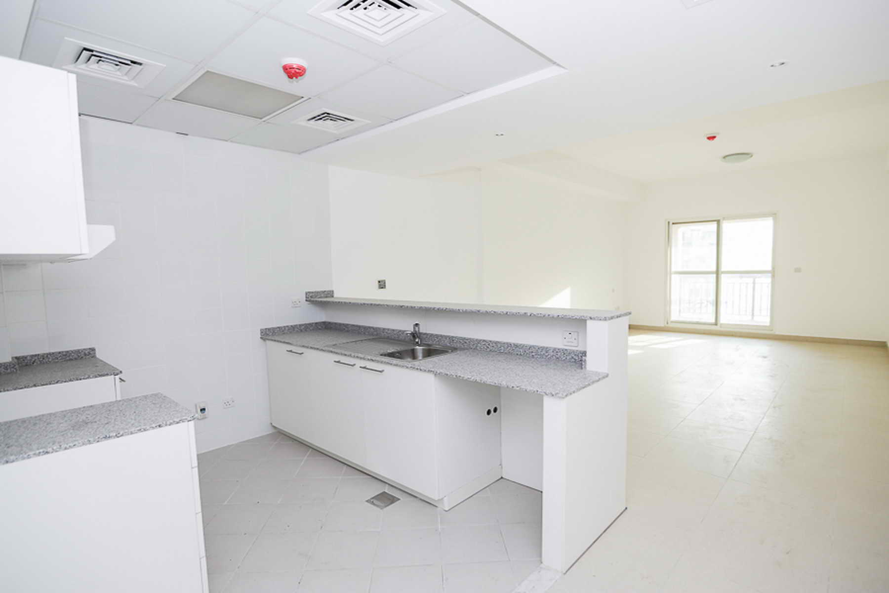 Managed | Low Floor | Spacious Layout - Exclusive Links