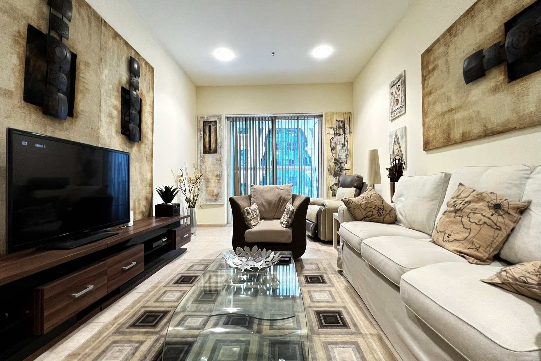 Fully Furnished | Prime Location | Low Floor - Exclusive Links