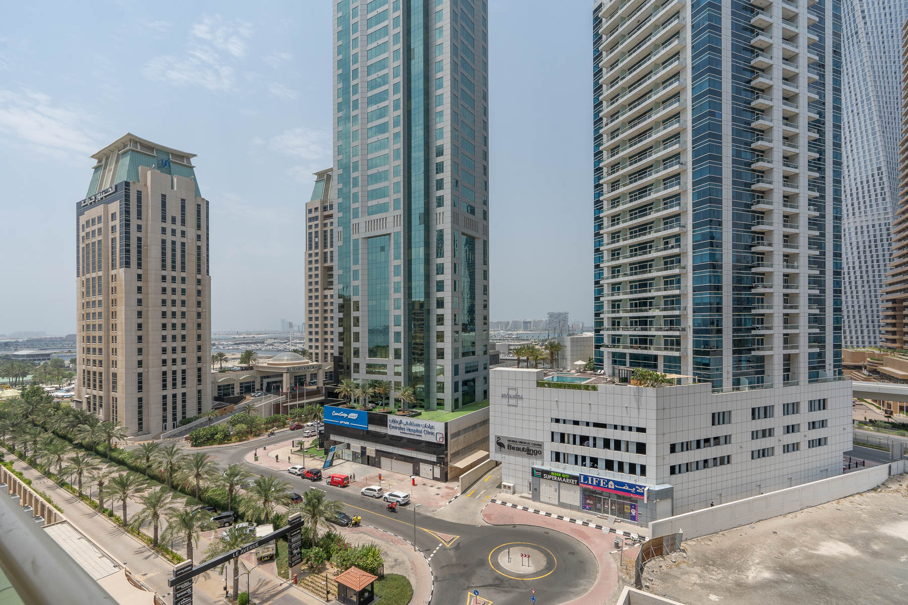 Large Layout | Upgraded | Prime Location - Exclusive Links