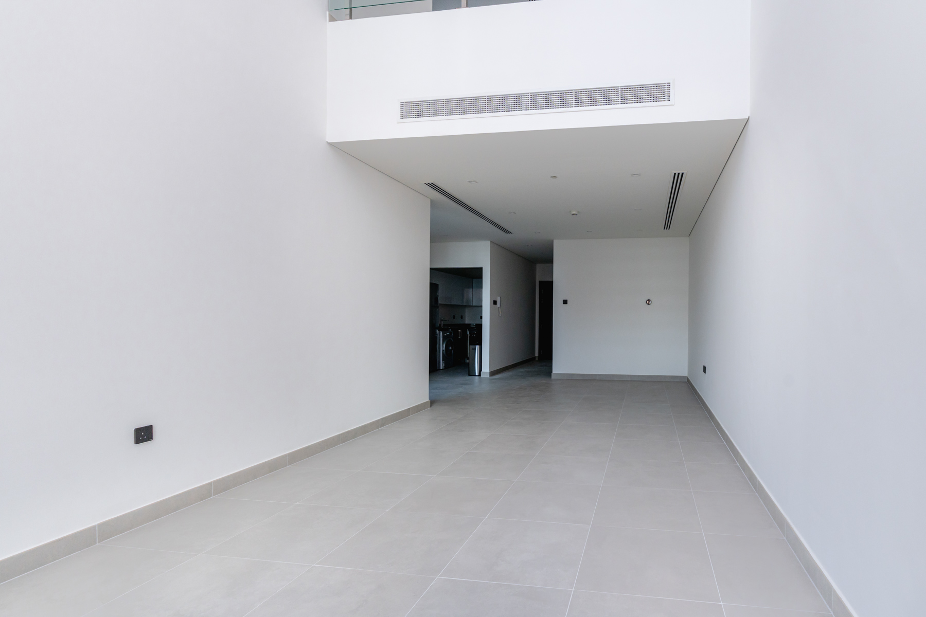 Ready Now | Beautiful Duplex Loft | Large 1BR - Exclusive Links