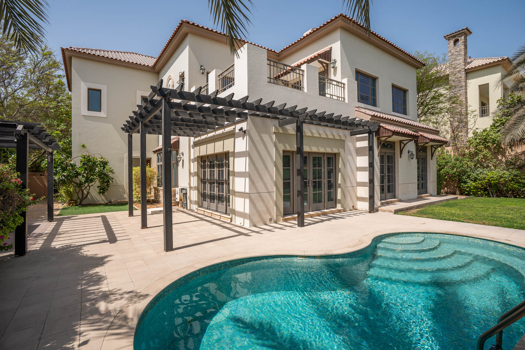 Exclusive | 5BR Portrush | Pool | Large Plot - Exclusive Links