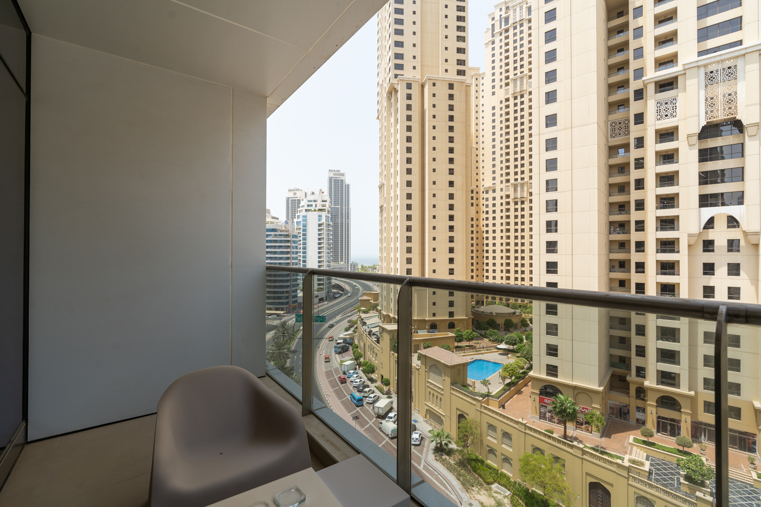 Closed Kitchen | Best Layout | Prime Location - Exclusive Links