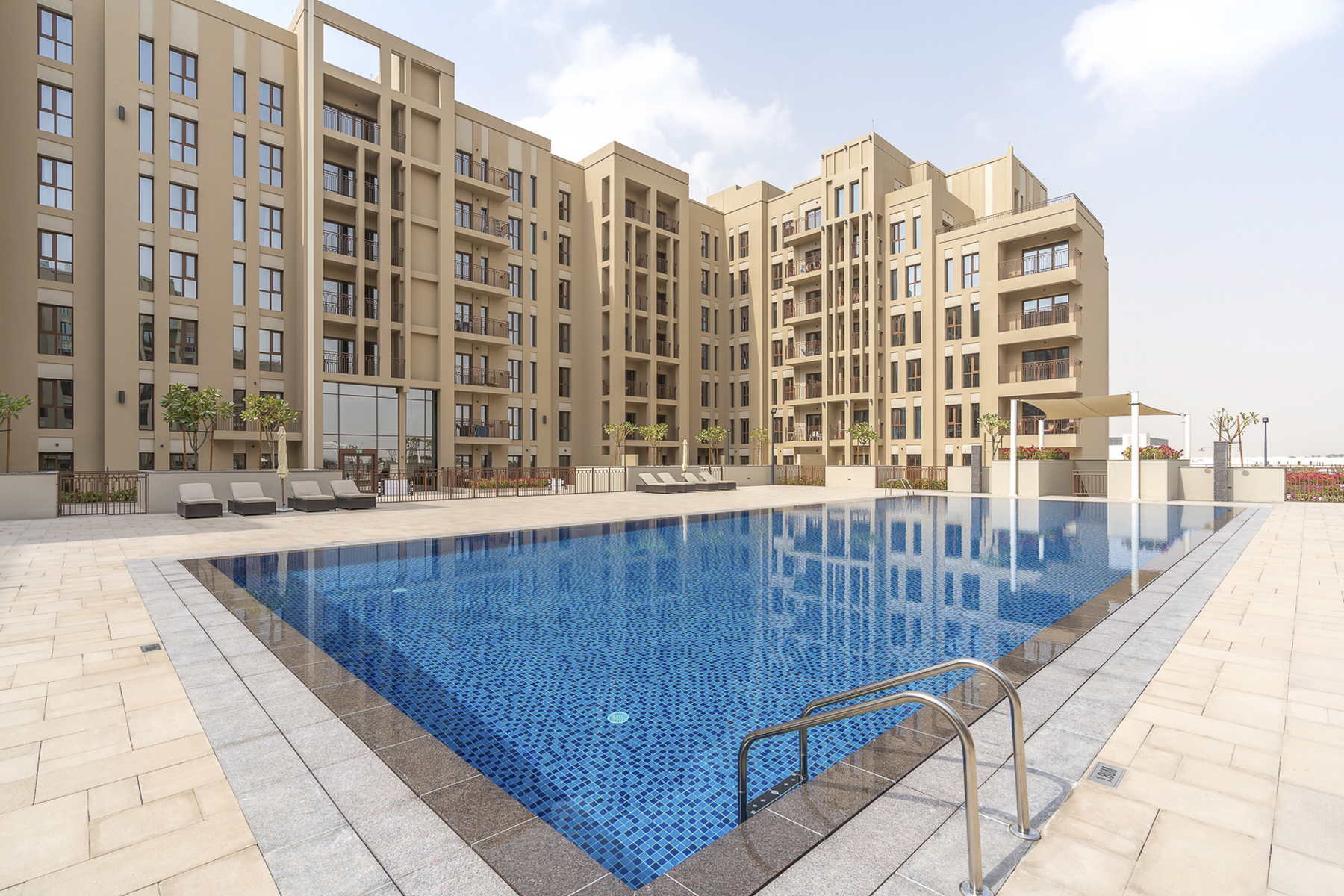 Vacant | Unfurnished | High Floor - Exclusive Links