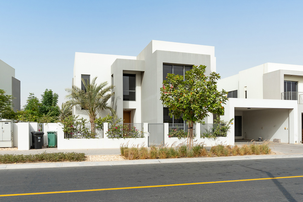 Type E3 I 4 BR I Huge Plot I Appliances Included - Exclusive Links