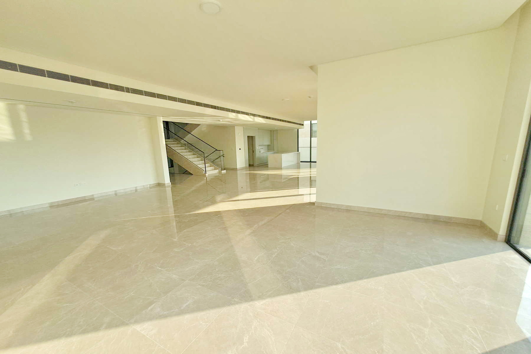 5 BR Plus Maid | Entertainment Deck | Basement - Exclusive Links