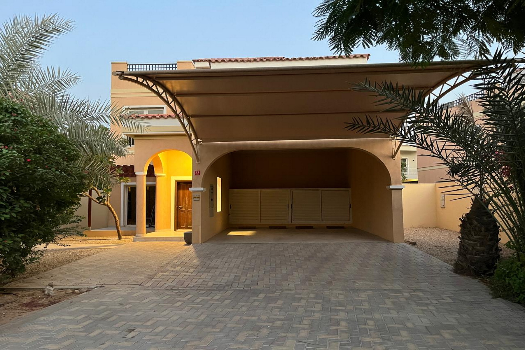 Semi-Furnished | Private Pool | Near Activities - Exclusive Links