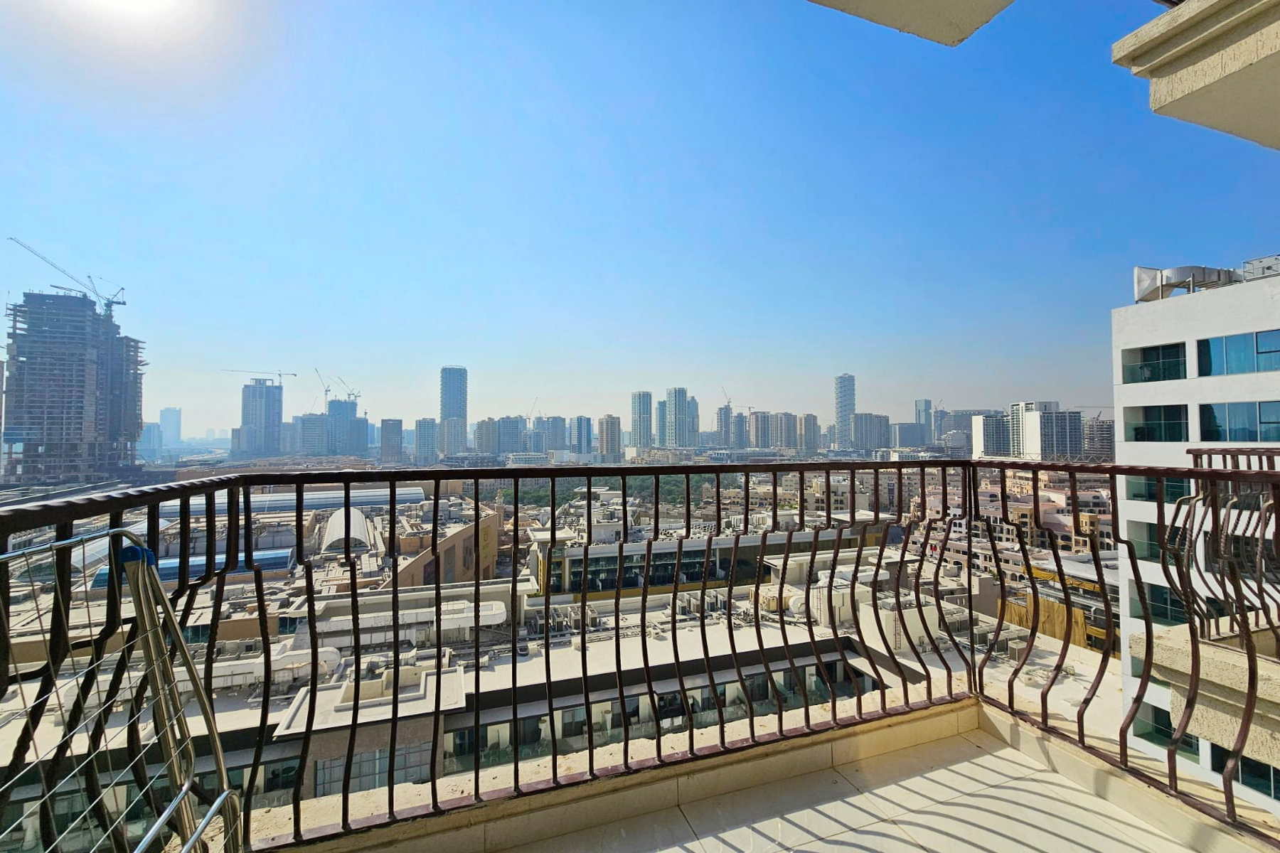 Spacious | Maids/Study | Vacant Soon - Exclusive Links