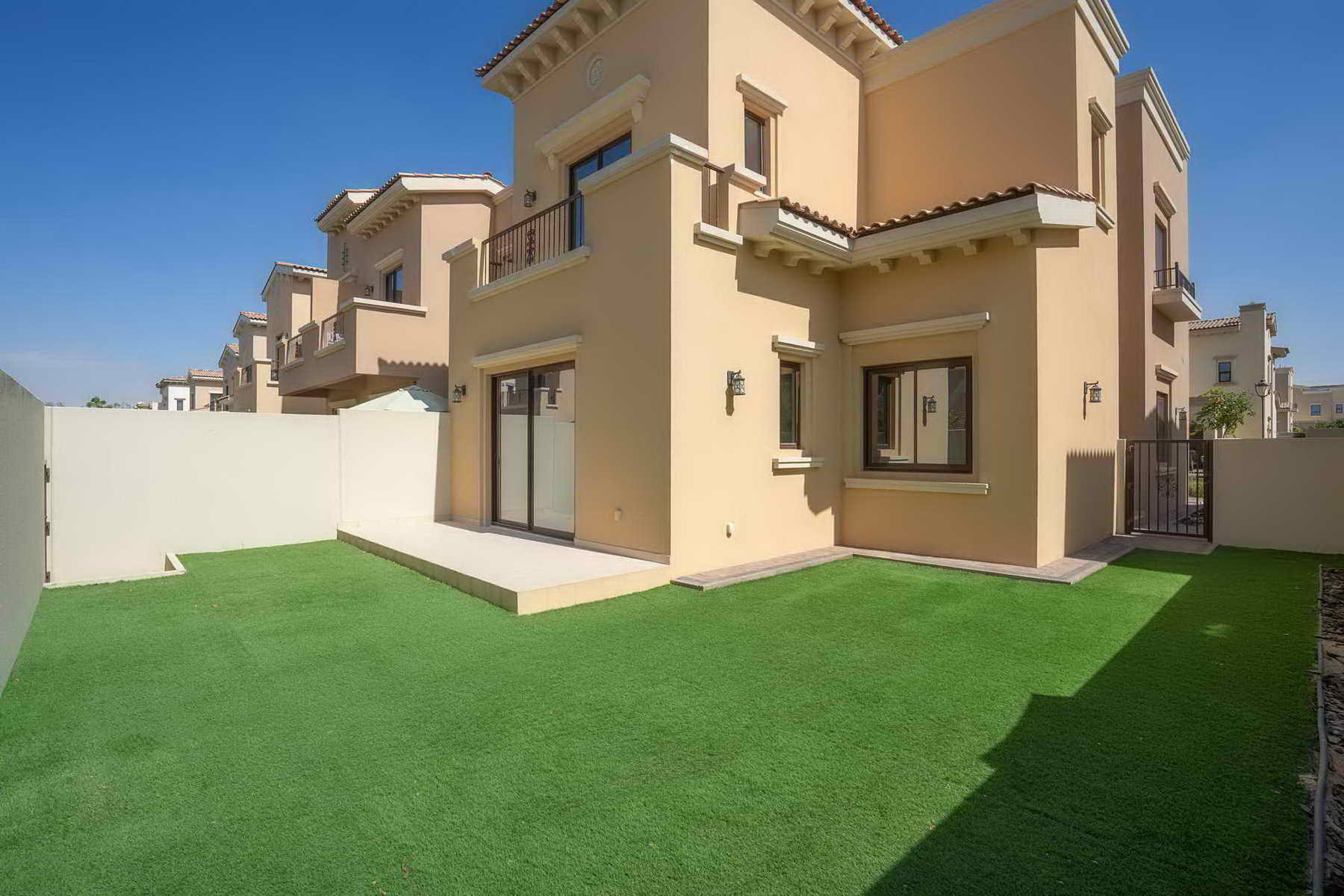 Type 2 E | 4 BR + Maid | Vacant Feb 2026 - Exclusive Links