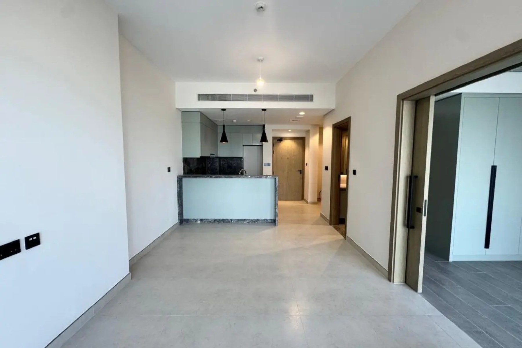 Mid Floor | Golf Course Views | Tenanted - Exclusive Links