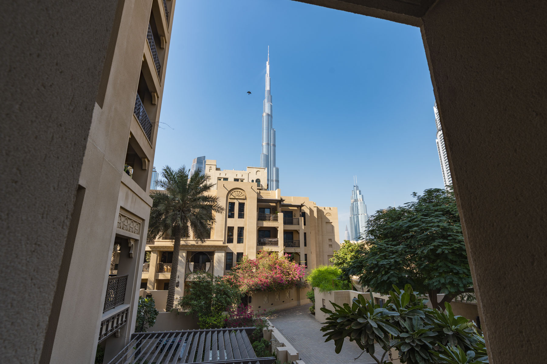 Fully Furnished | Prime Location | Spacious - Exclusive Links