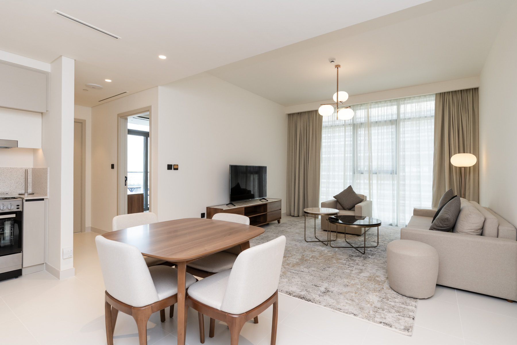 Tower 1  | Furnished | Podium | Vacant - Exclusive Links