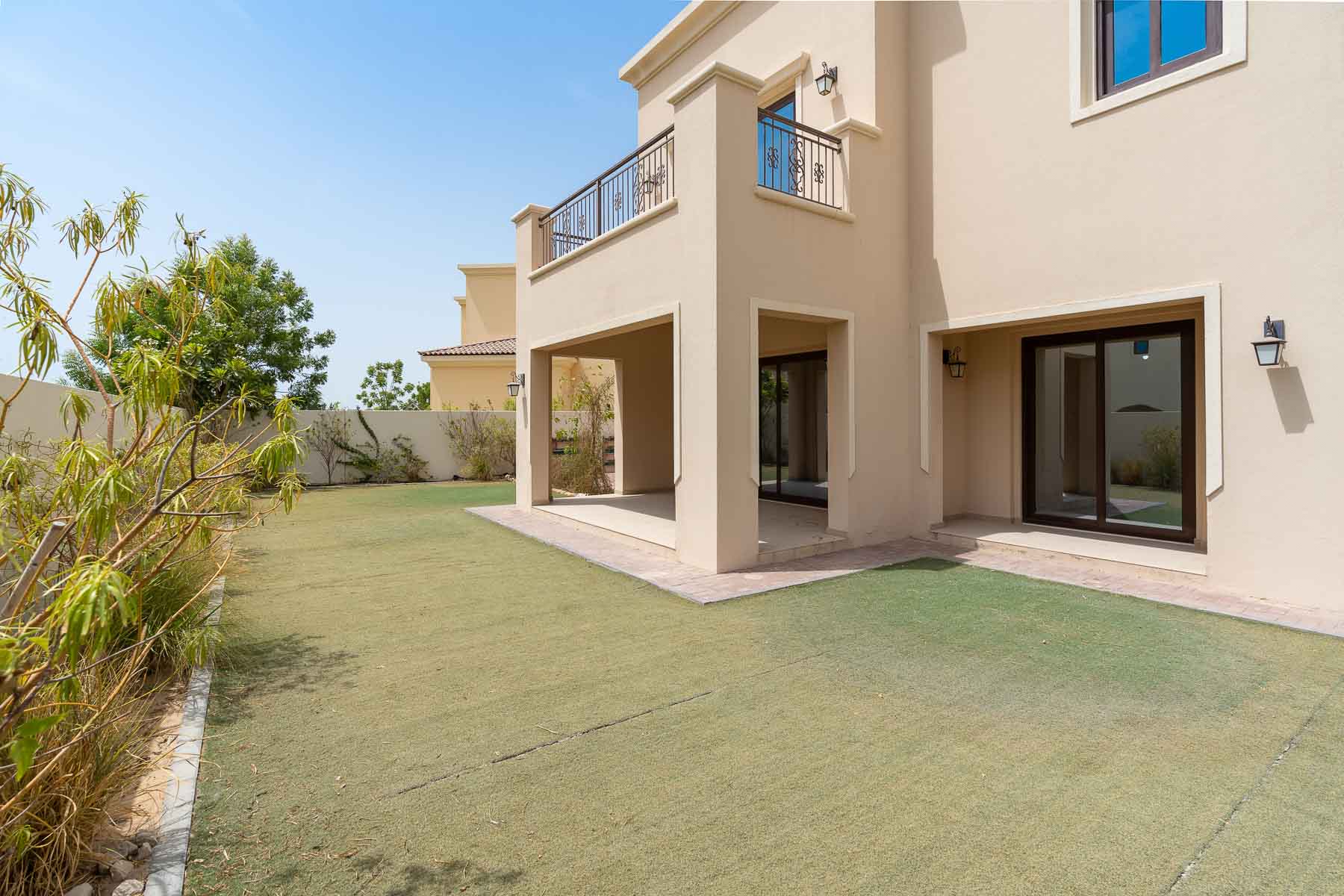 4 BR Villa | Study and Family Room | Type 4 - Exclusive Links