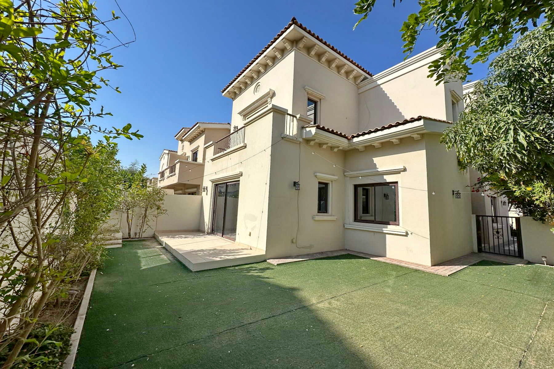 Upgraded Type 2E I Vacant I 4 BR Plus Maid - Exclusive Links