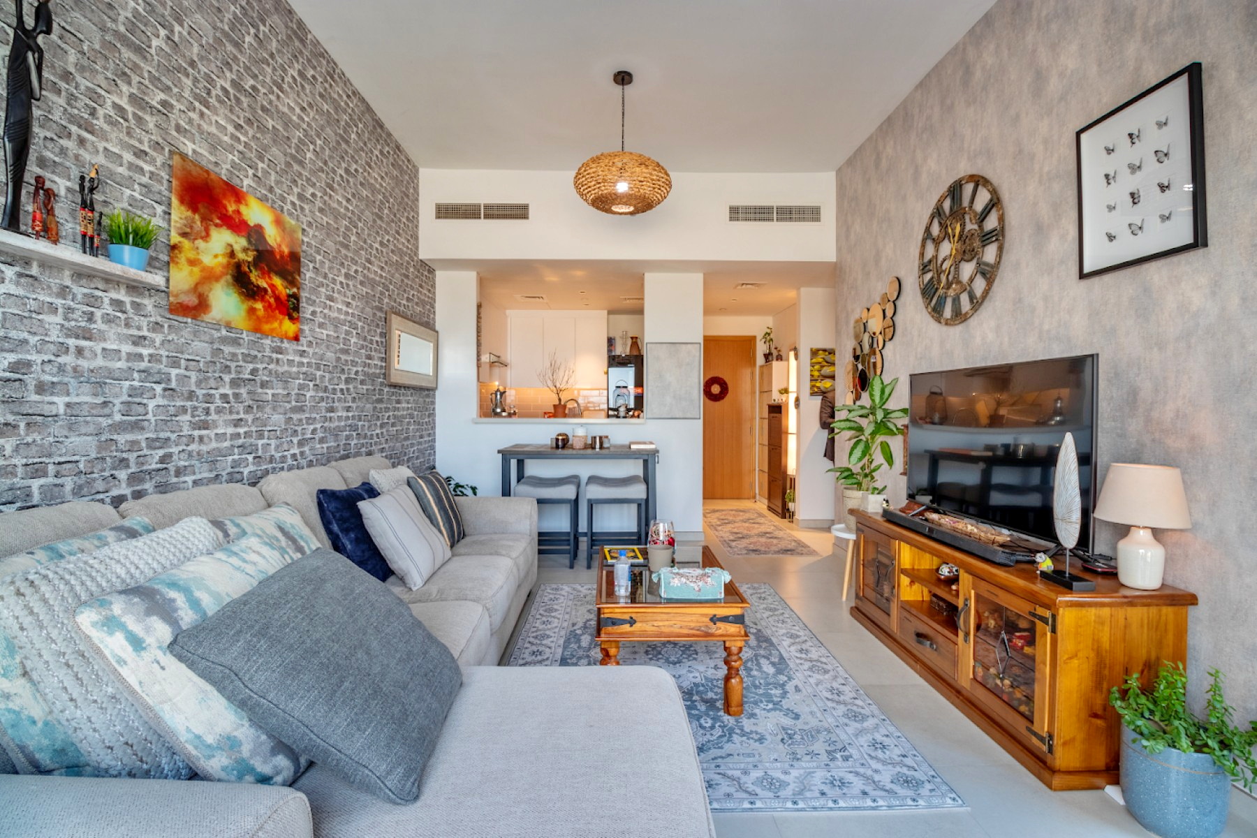 Fully Furnished | Stunning Views | 6th Floor - Exclusive Links