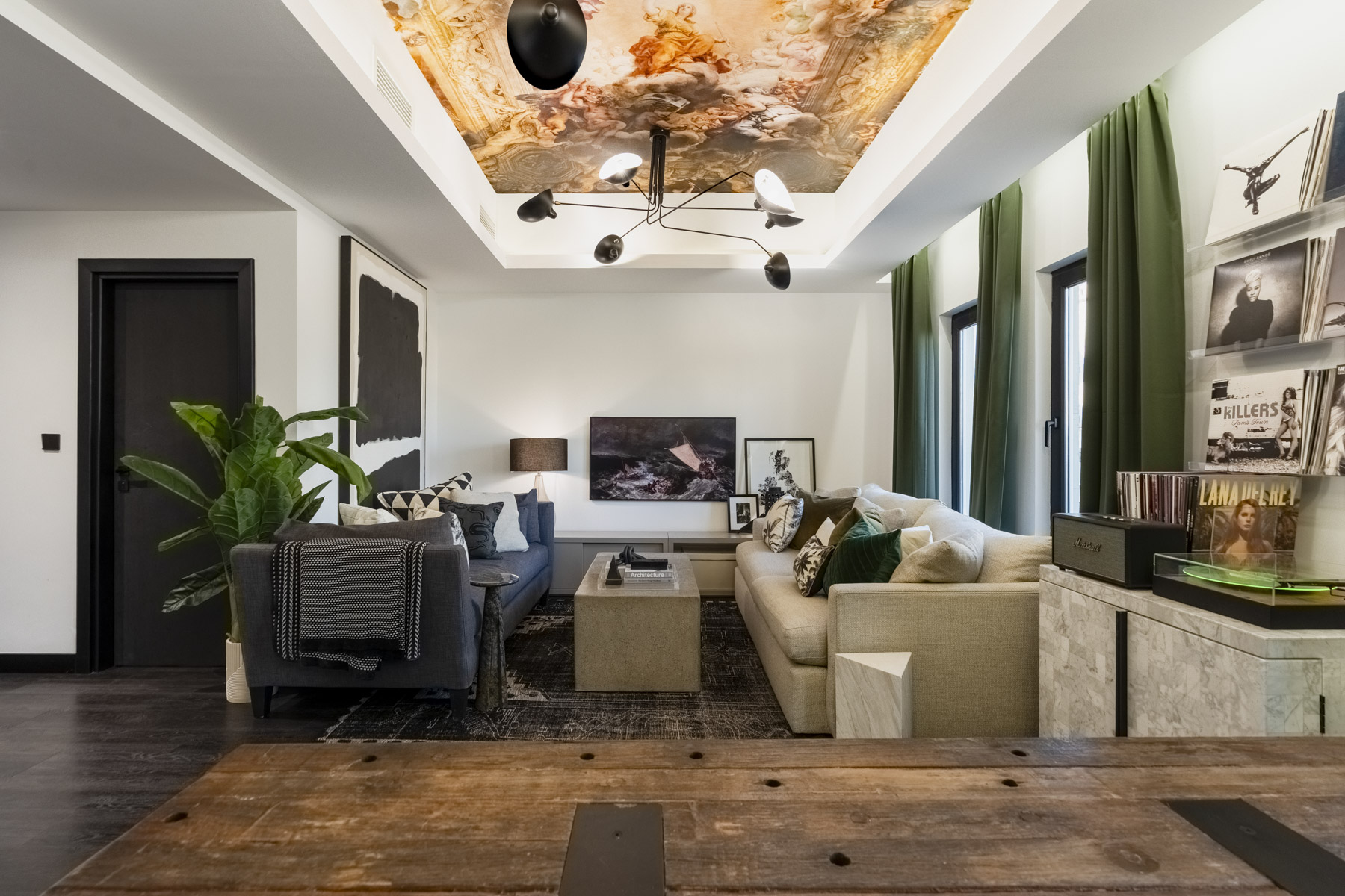 Fully Upgraded | Community View | Closed Kitchen - Exclusive Links