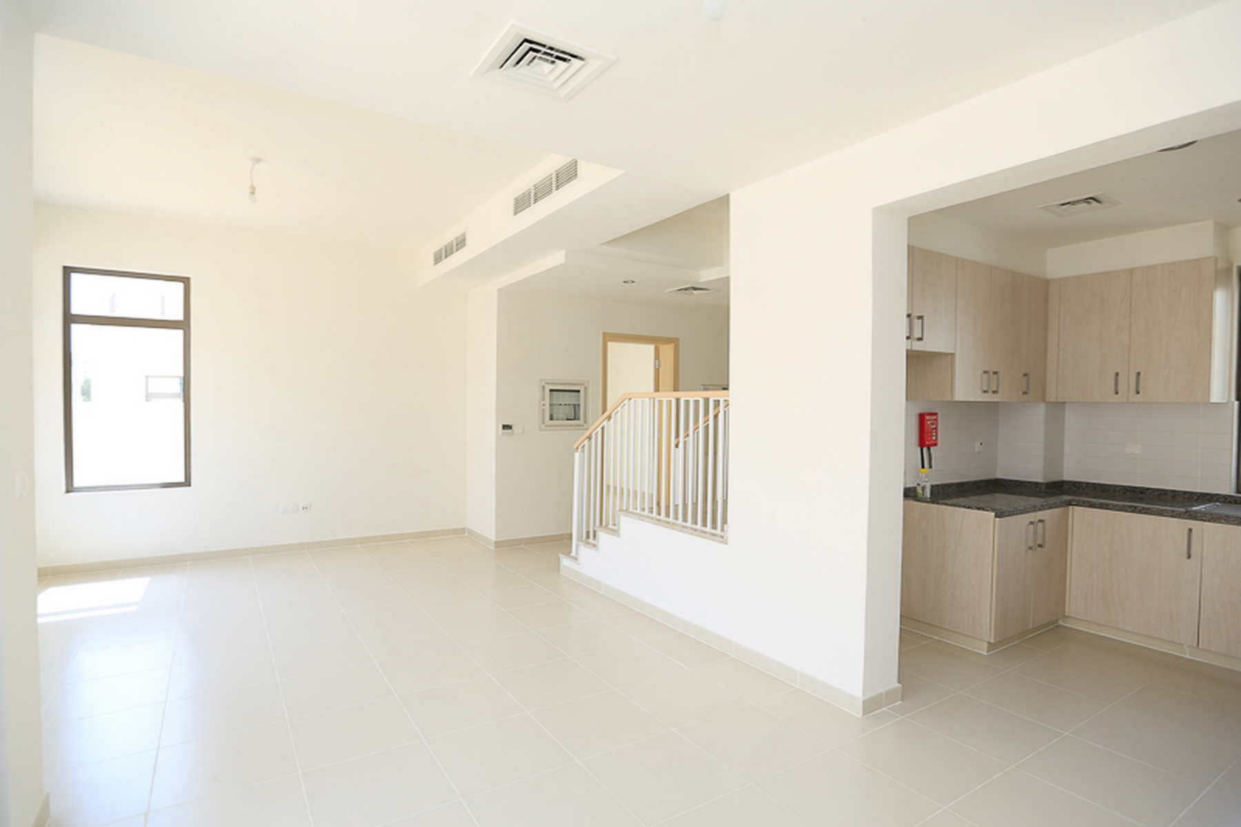 3 BR Family Villa | Vacant Now | Maid's Room - Exclusive Links