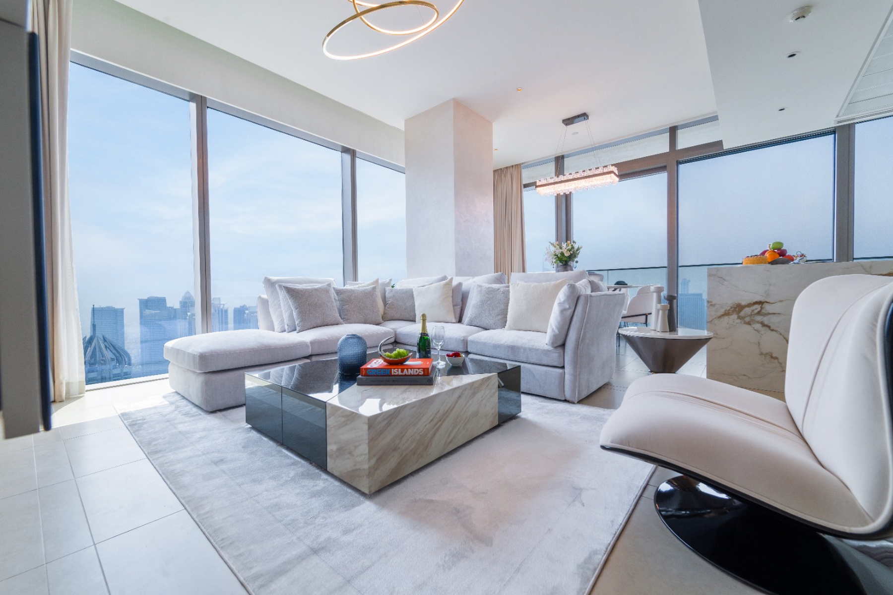 Stunningly Furnished 3 Bed with Unobstructed View - Exclusive Links