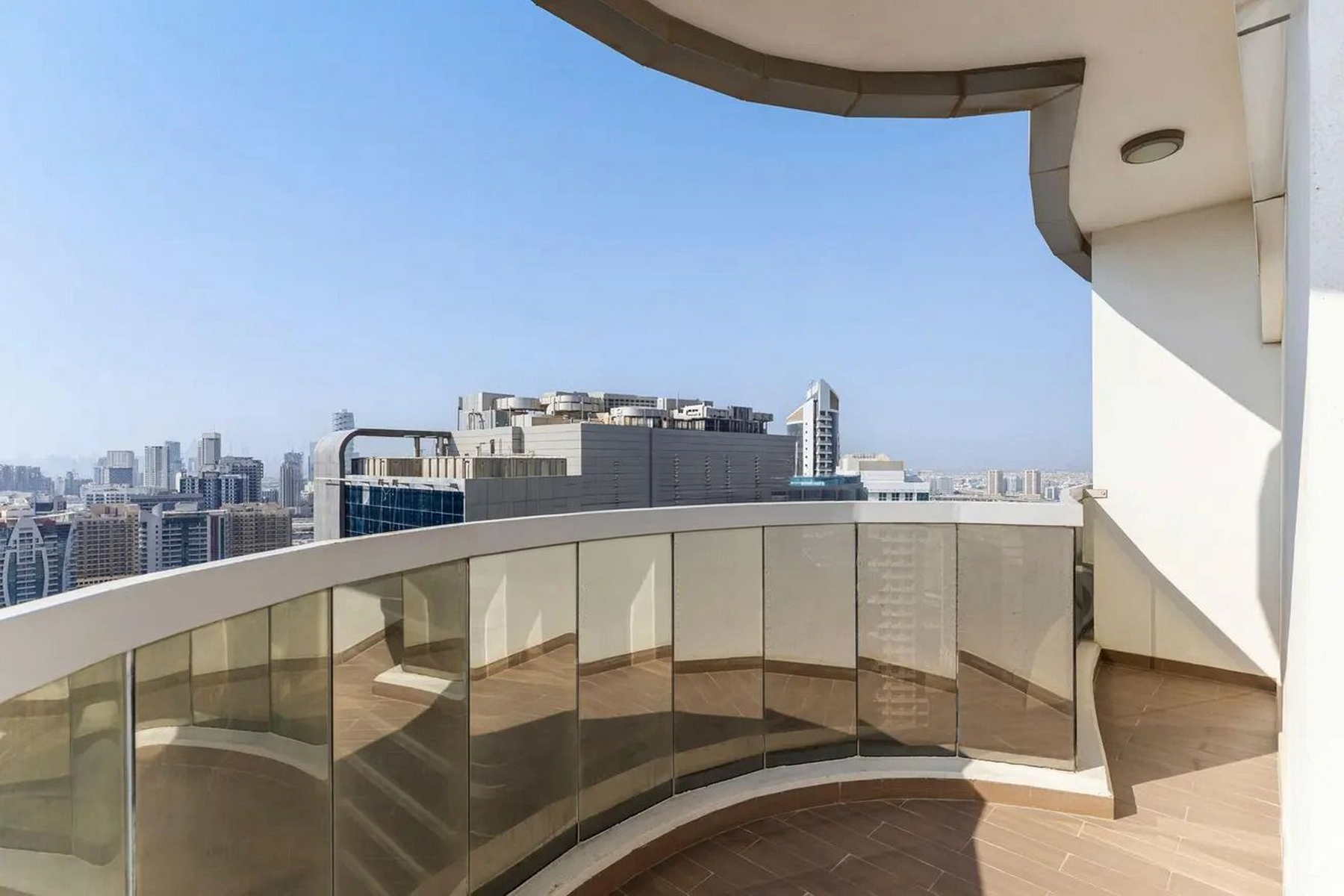 Hot Deal | Large Layout | Furnished - Exclusive Links