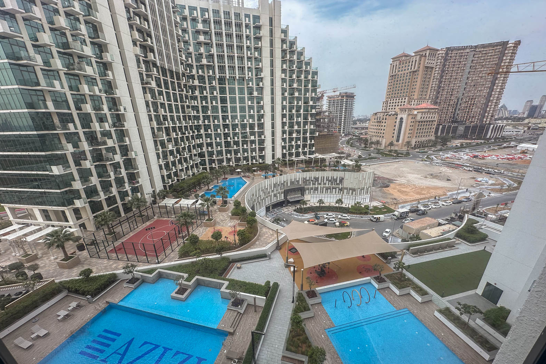 Furnished 1 BR | Creek Views | Vacant - Exclusive Links