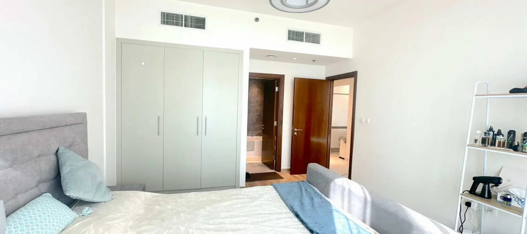 Noura Tower, Al Habtoor City, Business Bay, Dubai - Exclusive Links